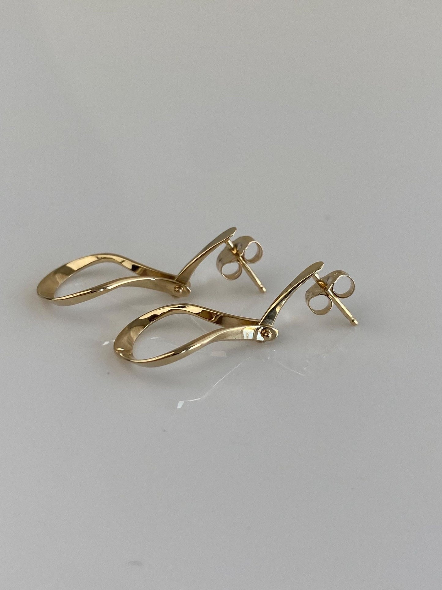 Vintage Solid 14k Yellow Gold Hinged Dangle Stud Earrings