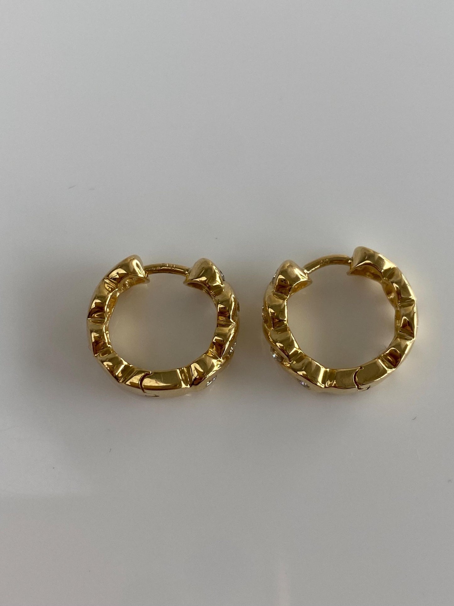 Vintage Solid 18k Yellow Gold Diamond Twist Hoop Earrings