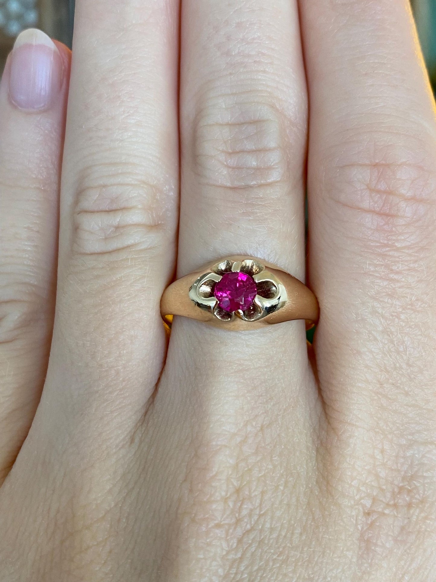 Vintage Solid 14k Yellow Gold Pink Sapphire Ring - Size 9