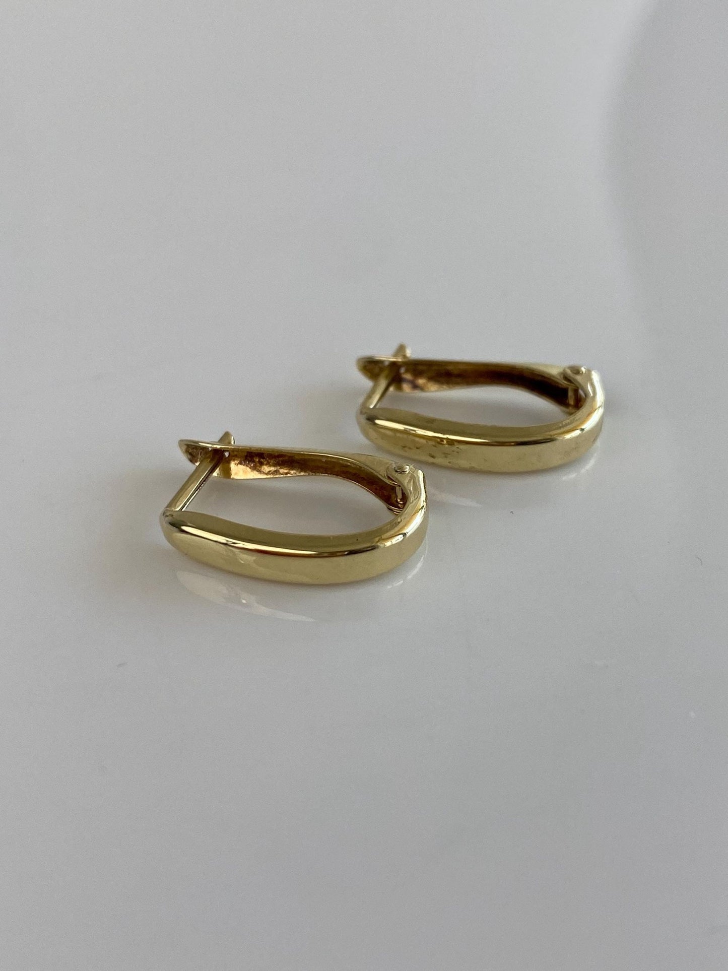Vintage Solid 14k Yellow Gold Drop Earrings