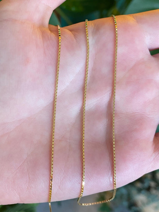Vintage Solid 14k Yellow Gold Box Chain Necklace - 18 inches