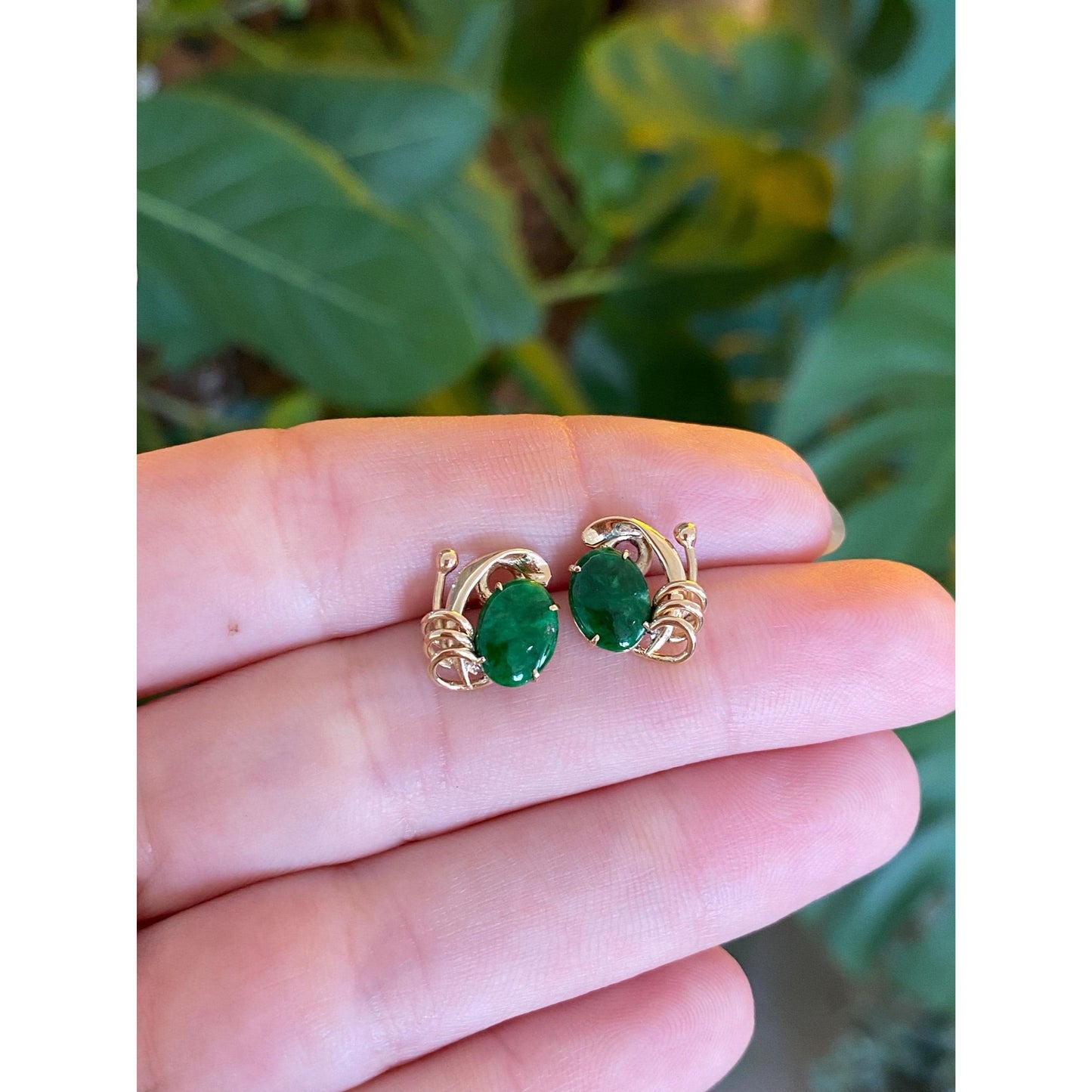 Vintage Solid 14k Yellow Gold Jade Stud Earrings