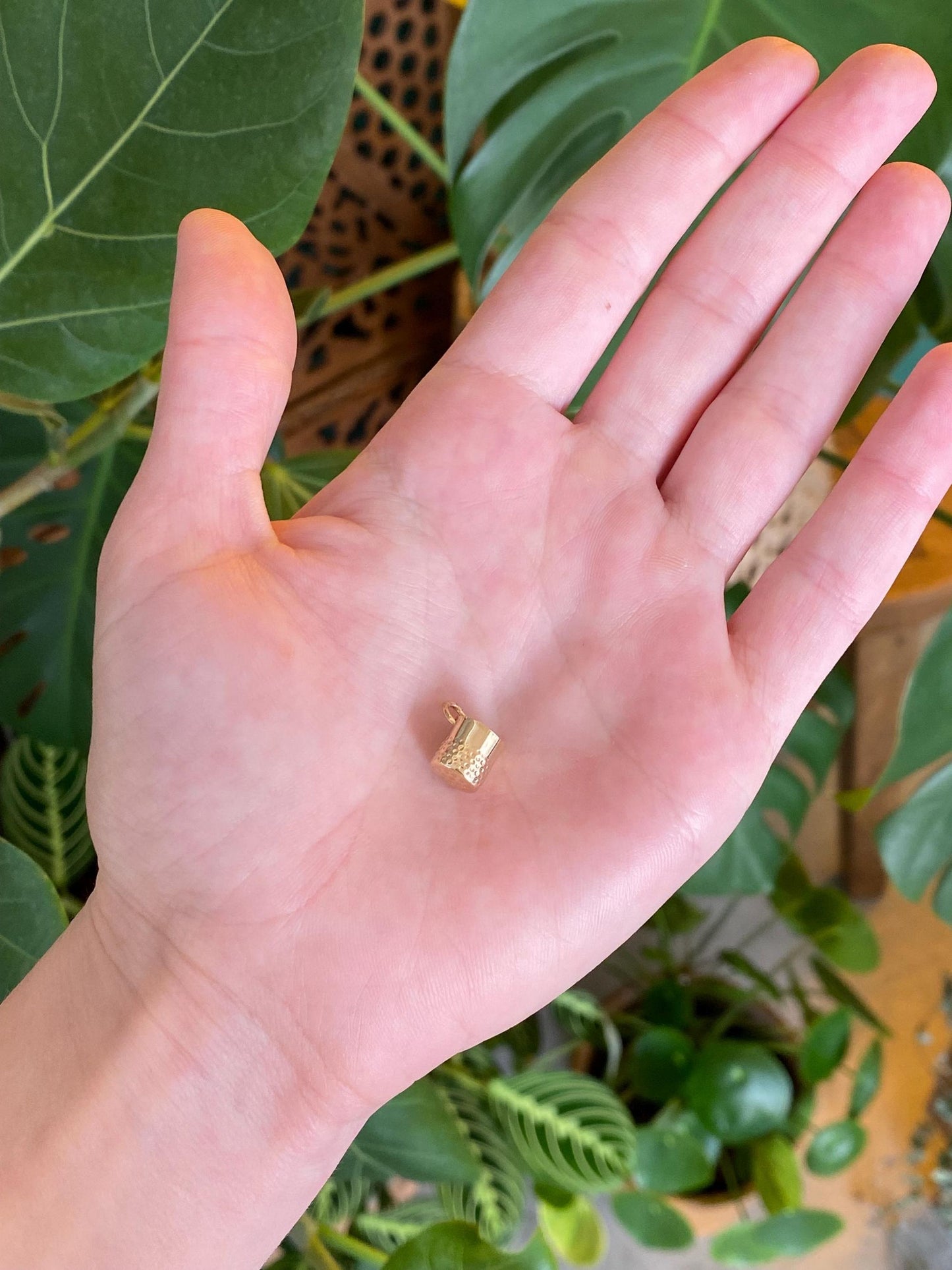 Vintage Solid 14k Yellow Gold Thimble Charm