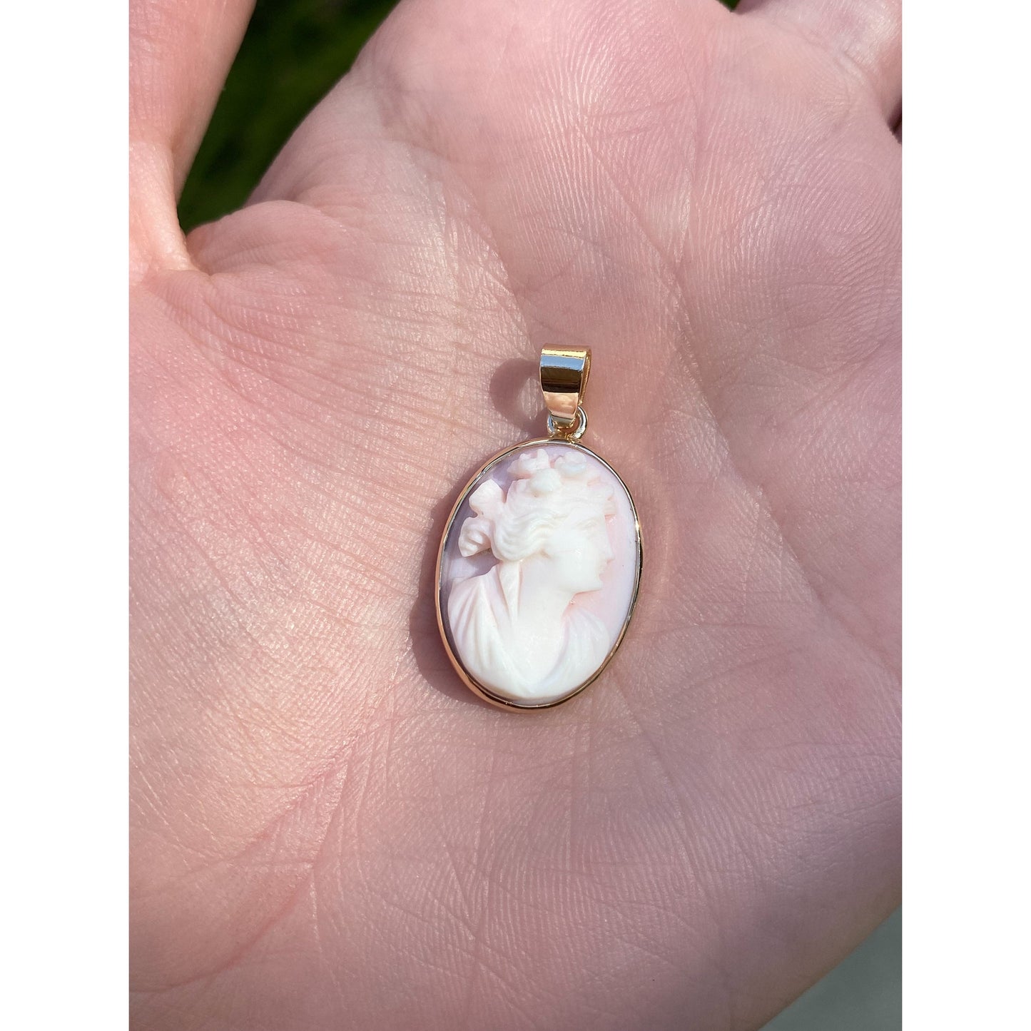 Vintage Solid 14k Yellow Gold Cameo Charm