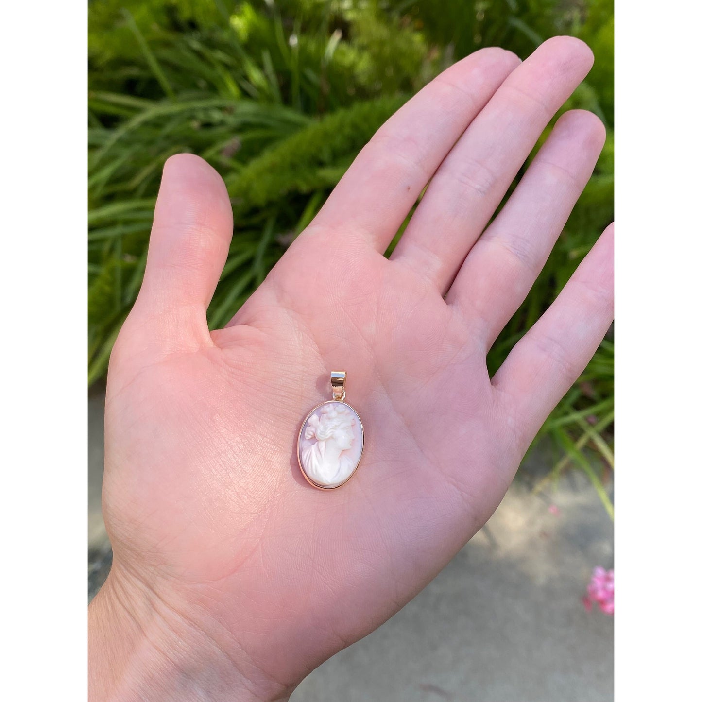 Vintage Solid 14k Yellow Gold Cameo Charm