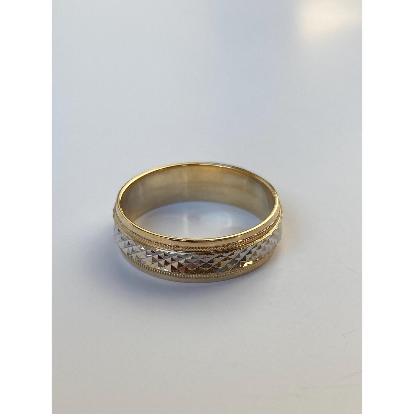 Vintage Solid 10k White & Yellow Gold Studded Texture Ring Band - Size 9