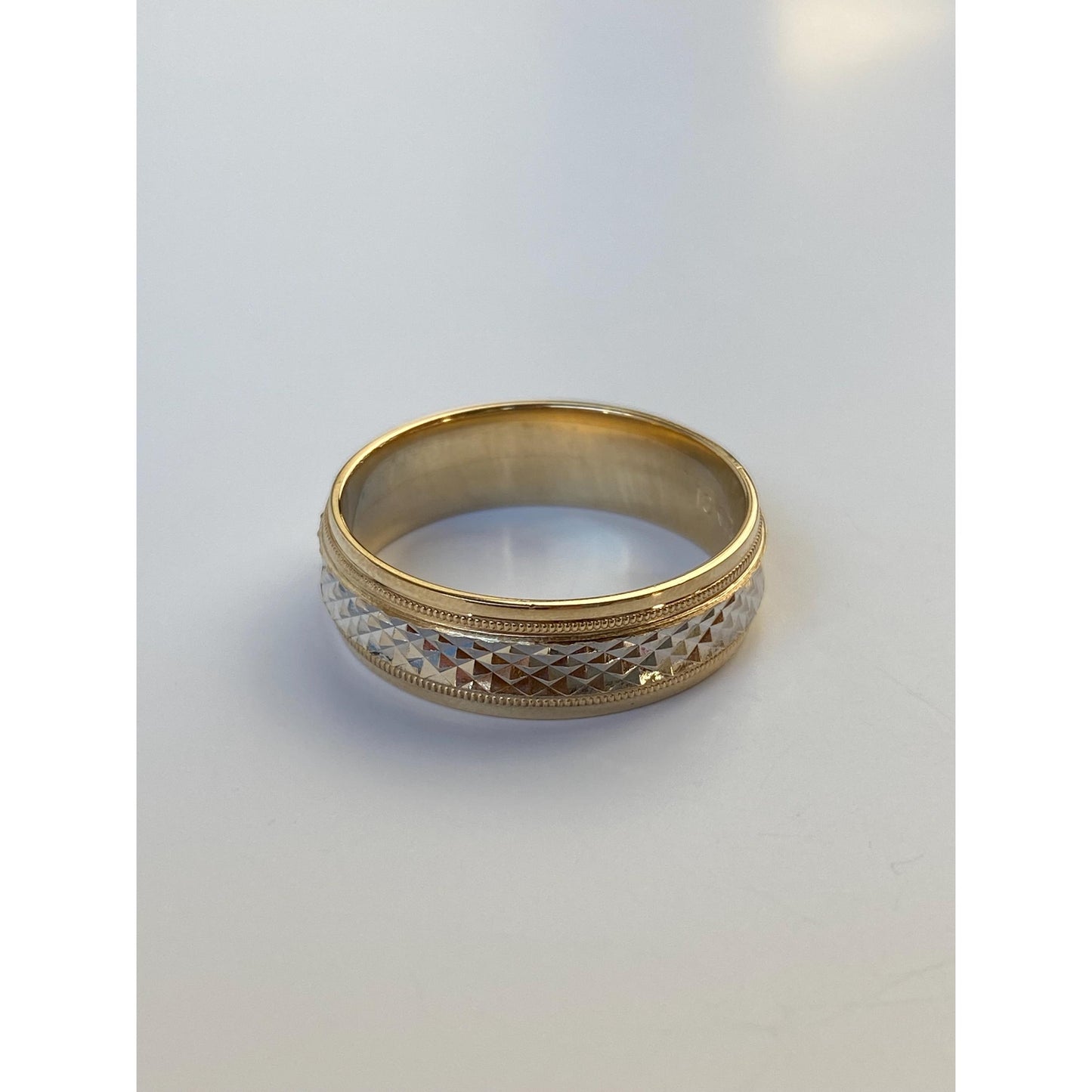 Vintage Solid 10k White & Yellow Gold Studded Texture Ring Band - Size 9