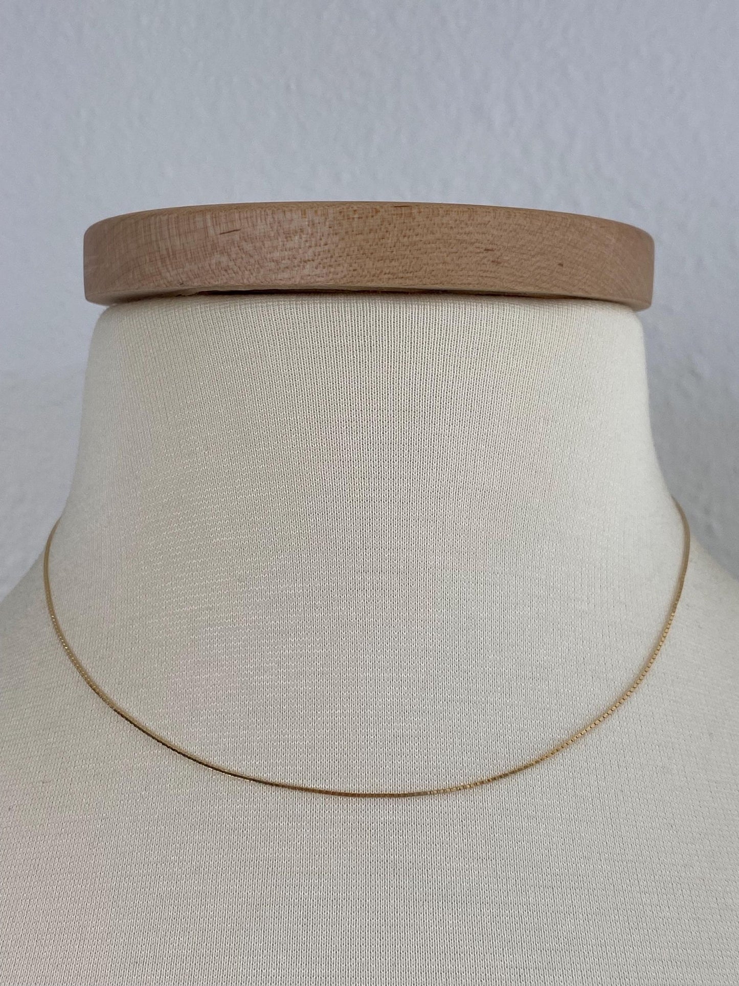 Vintage Solid 14k Yellow Gold Box Chain Necklace - 16 inches