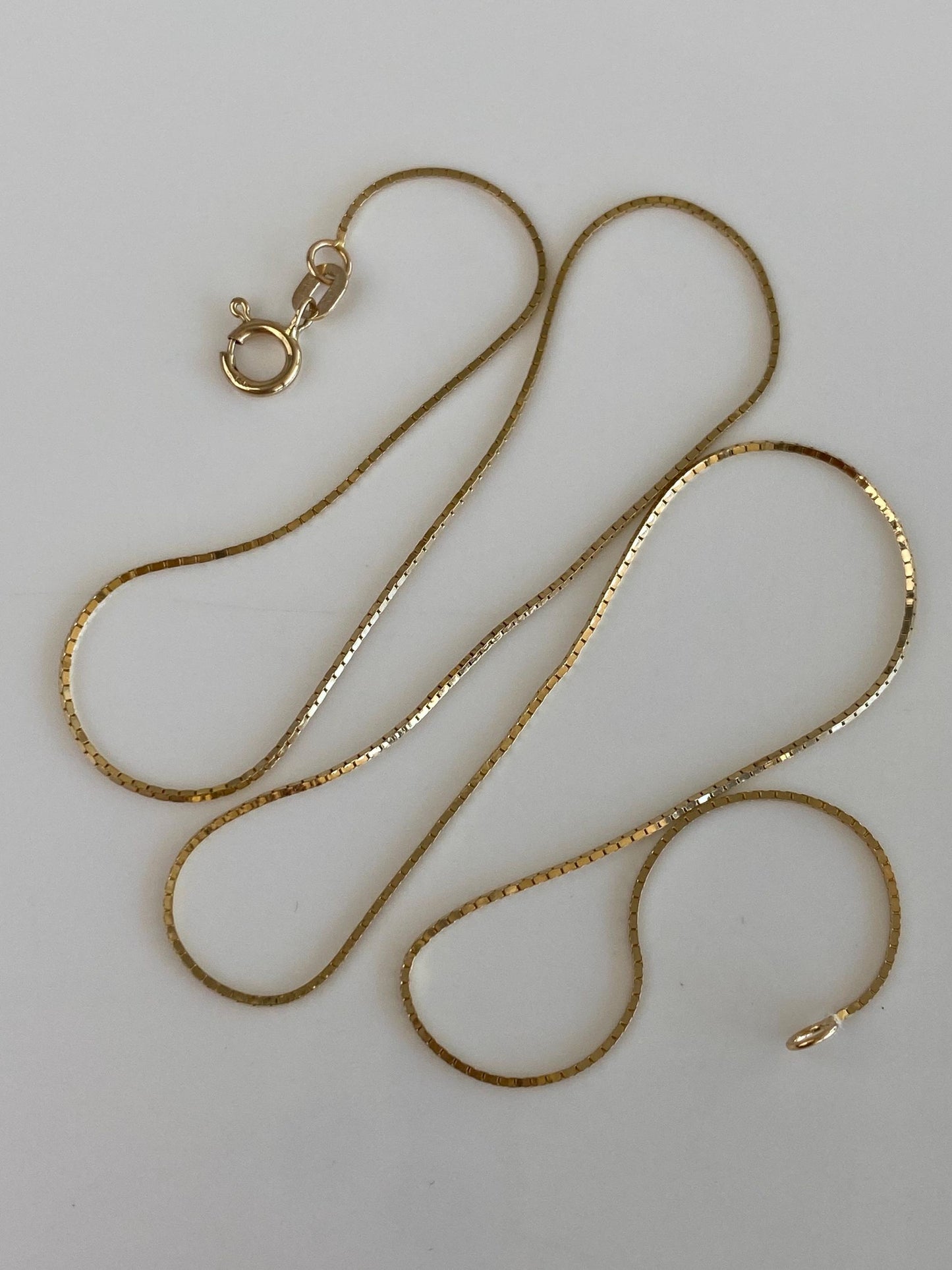 Vintage Solid 14k Yellow Gold Box Chain Necklace - 16 inches
