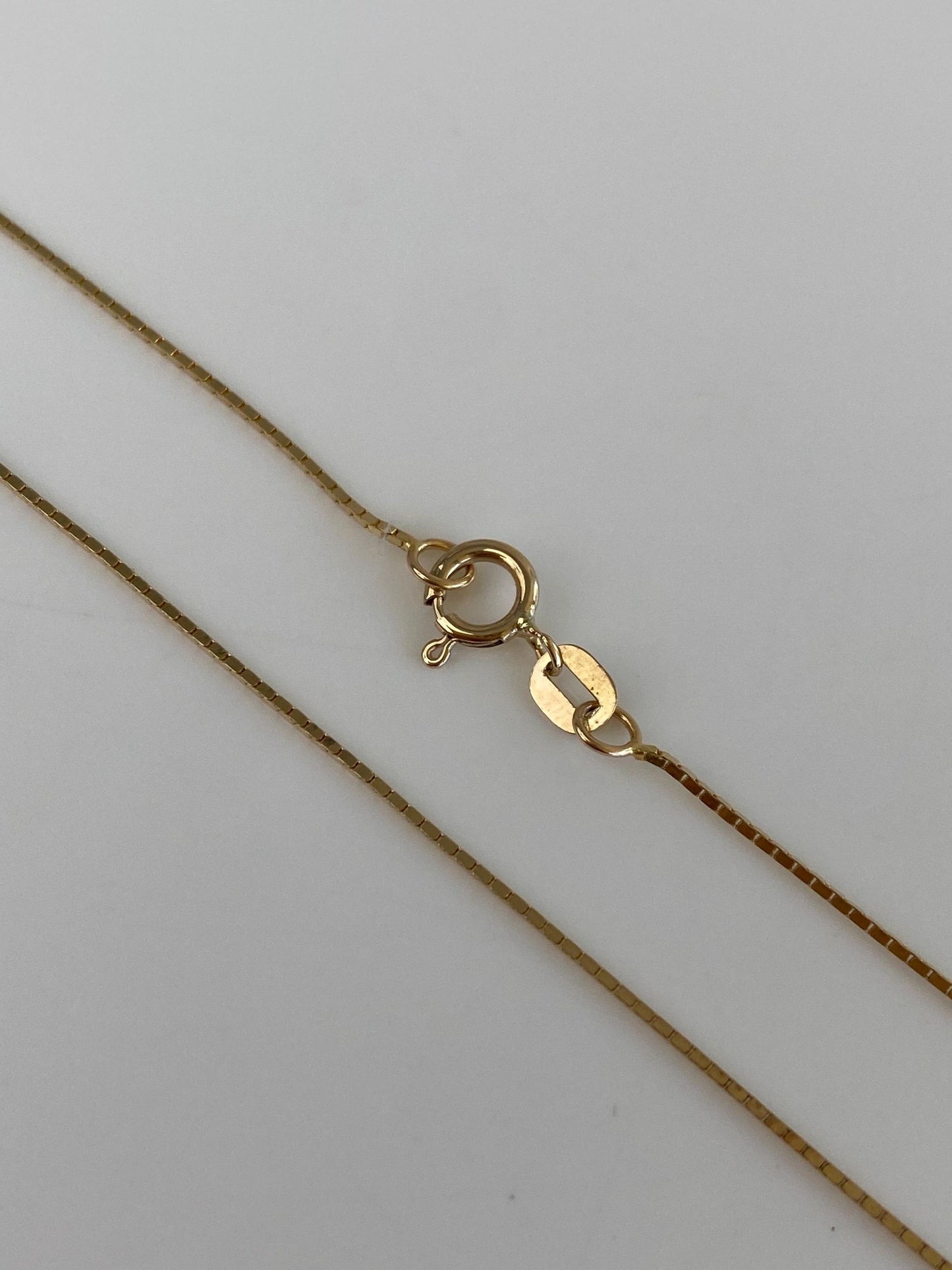 Vintage Solid 14k Yellow Gold Box Chain Necklace - 16 inches