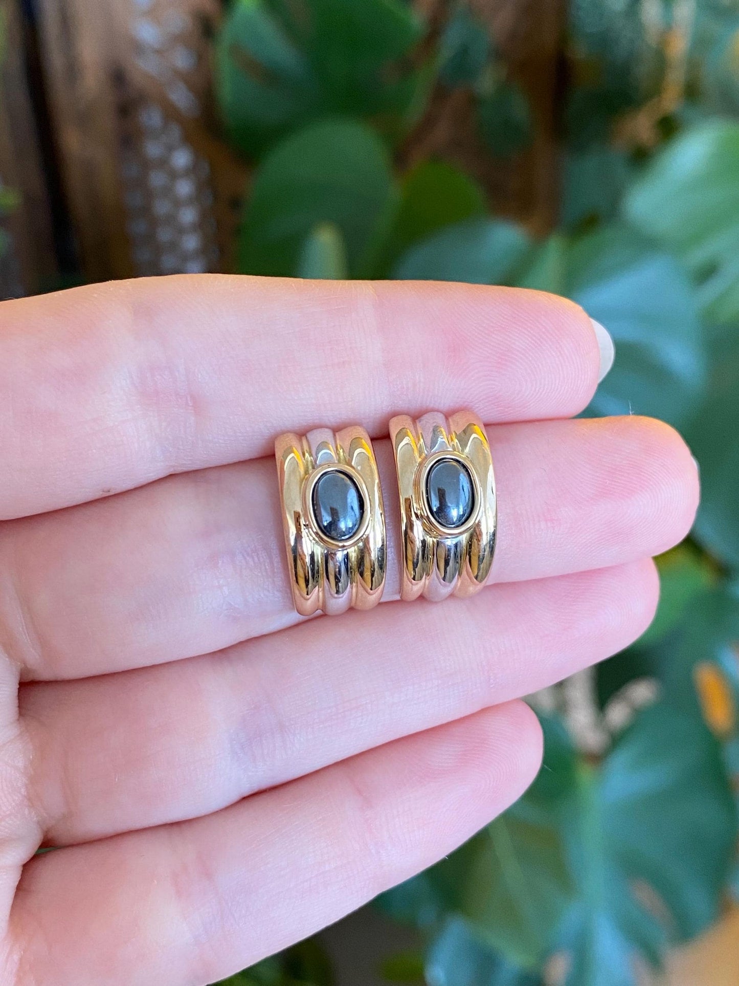Vintage Solid 18k White & Yellow Gold Hematite Drop Earrings