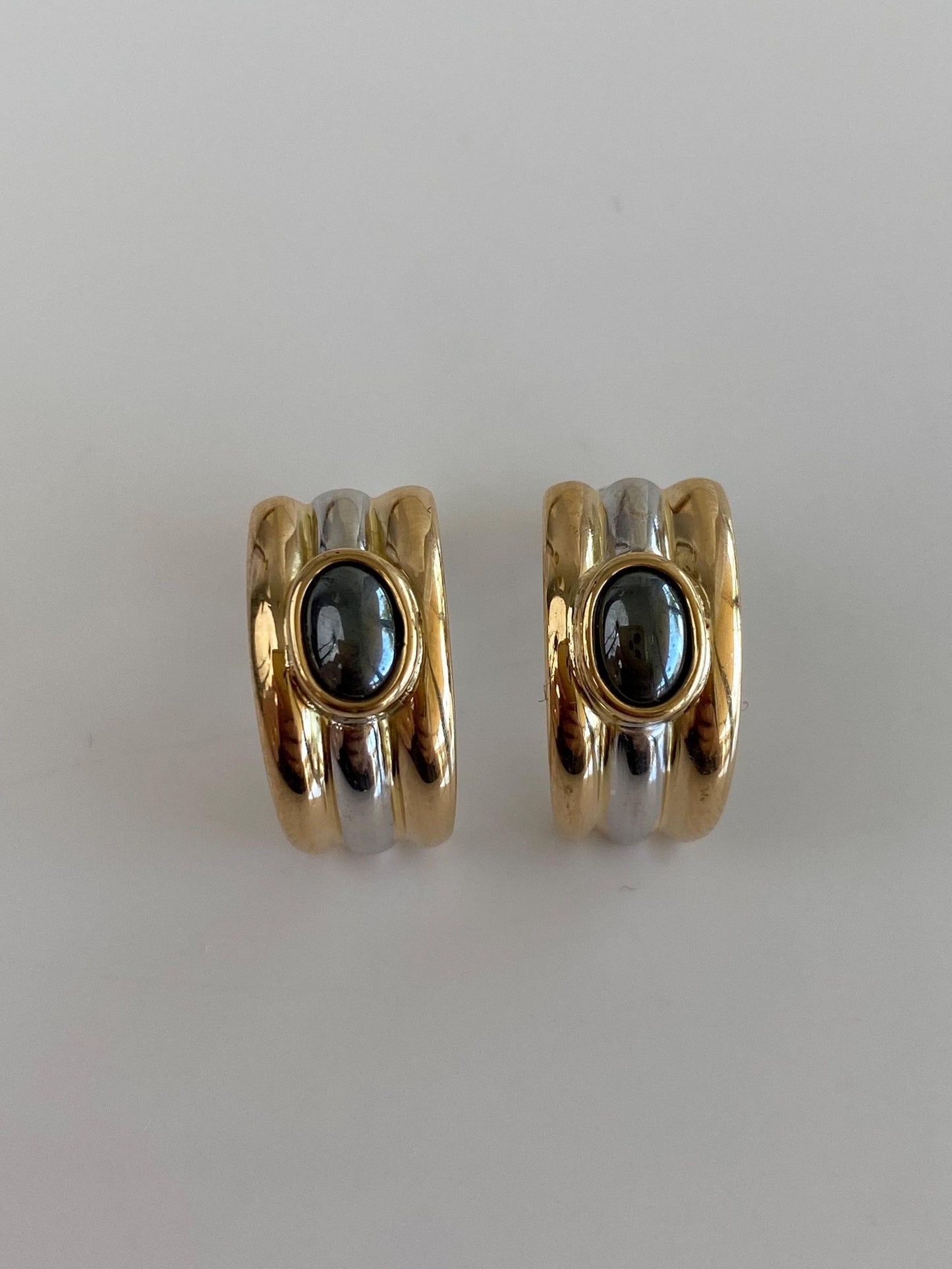 Vintage Solid 18k White & Yellow Gold Hematite Drop Earrings