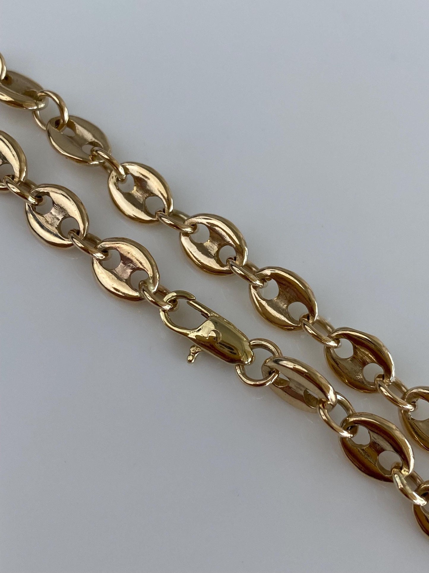 Vintage Solid 9k Yellow Gold Mariner Link Bracelet - 8 inches