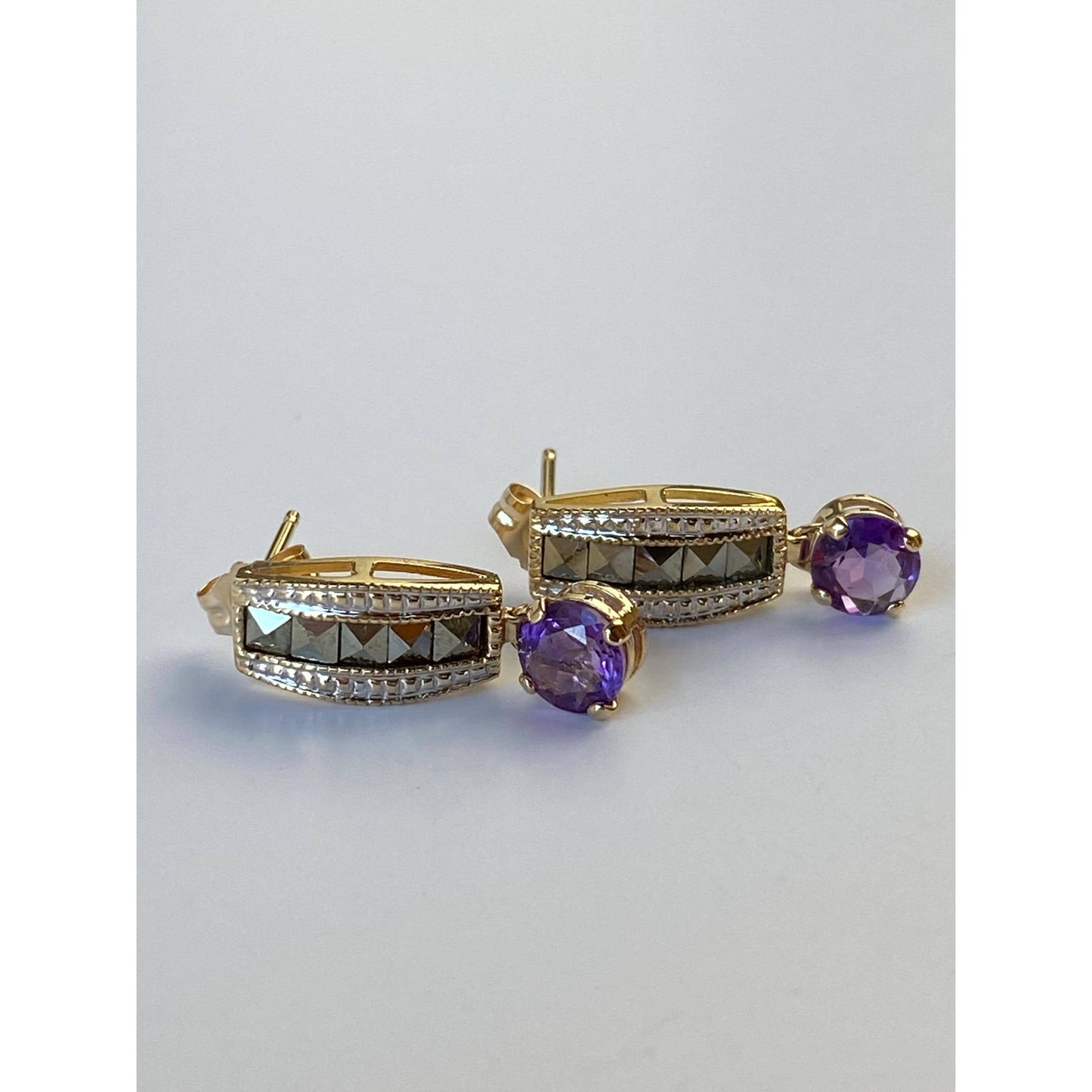 Vintage Solid 14k Yellow Gold Amethyst Pyramid Texture Drop Earrings