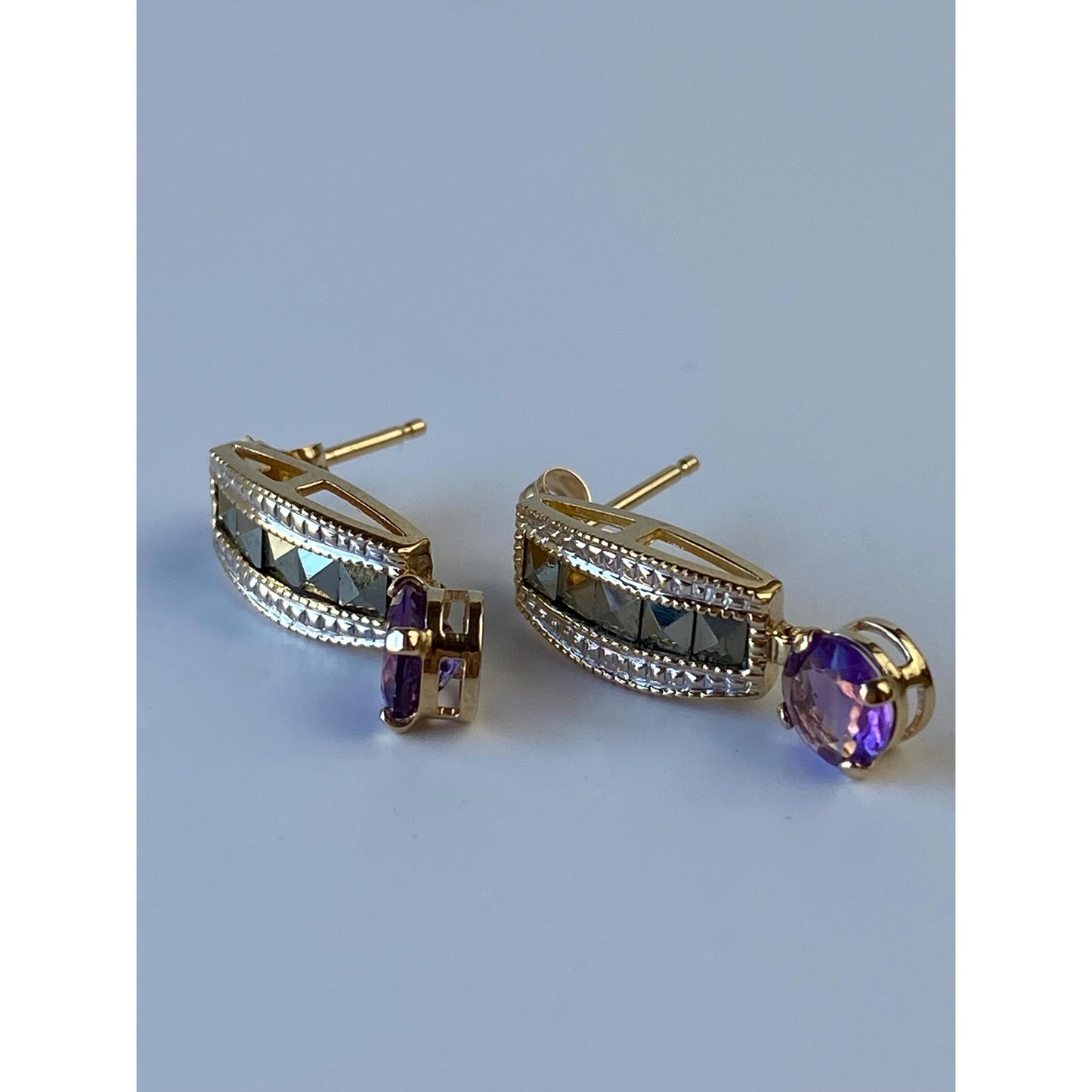 Vintage Solid 14k Yellow Gold Amethyst Pyramid Texture Drop Earrings