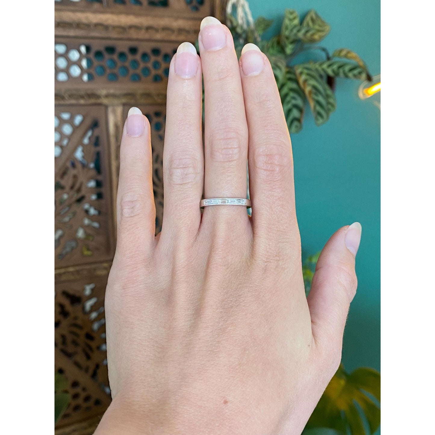 Vintage Solid 14k White Gold Diamond Ring Band - Size 6.25