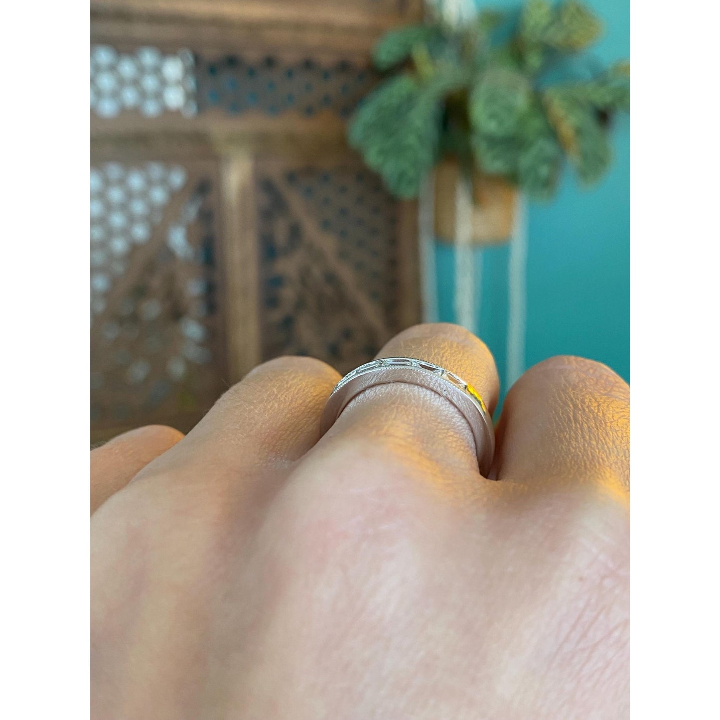 Vintage Solid 14k White Gold Diamond Ring Band - Size 6.25