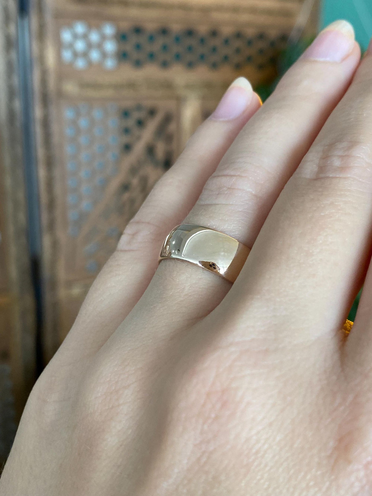 Vintage Solid 10k Rosey Gold Ring Band - Size 7