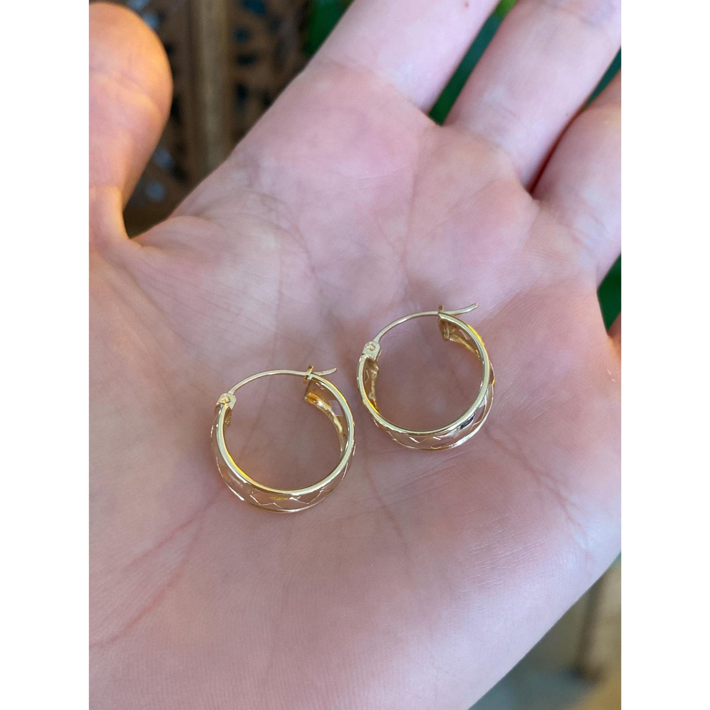 Vintage Solid 14k Yellow Gold Open Basket Weave Hoop Earrings