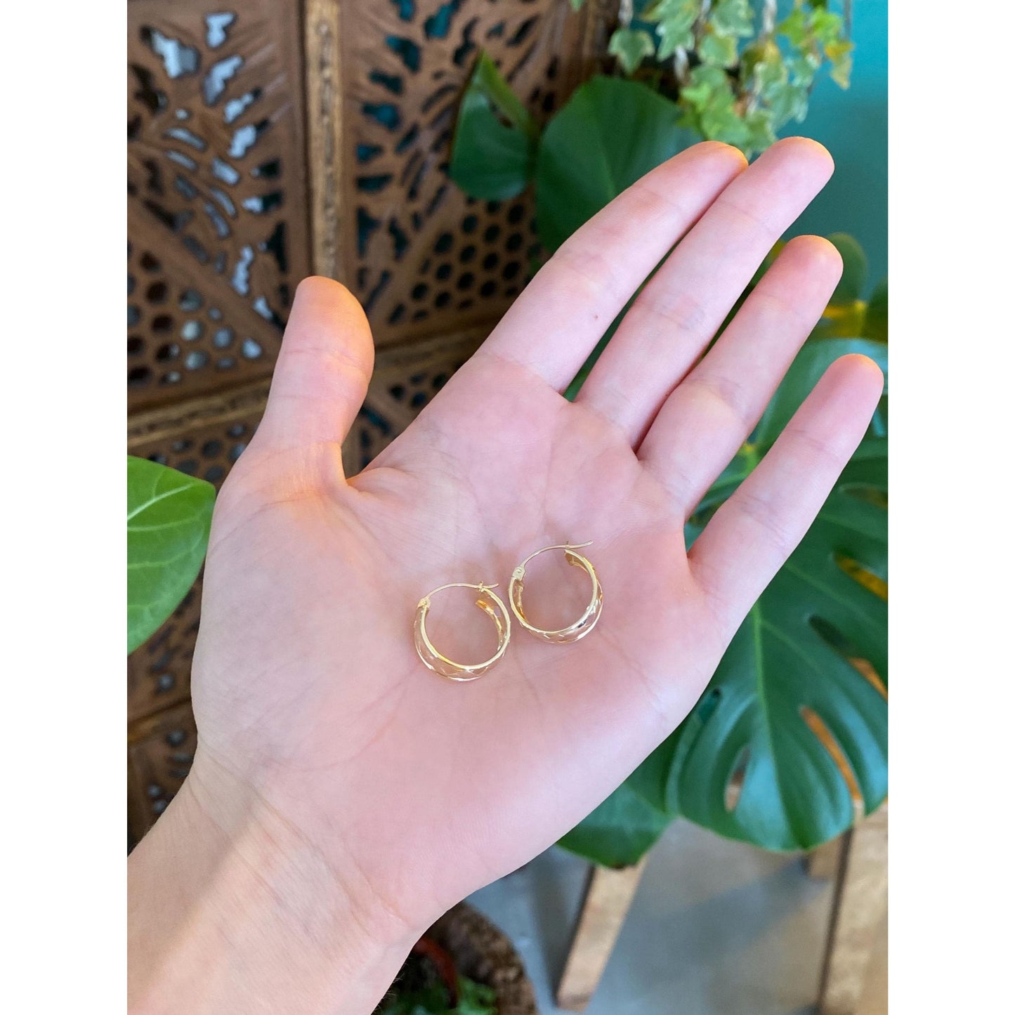 Vintage Solid 14k Yellow Gold Open Basket Weave Hoop Earrings