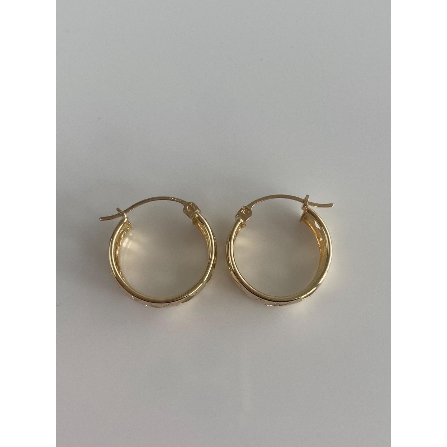 Vintage Solid 14k Yellow Gold Open Basket Weave Hoop Earrings