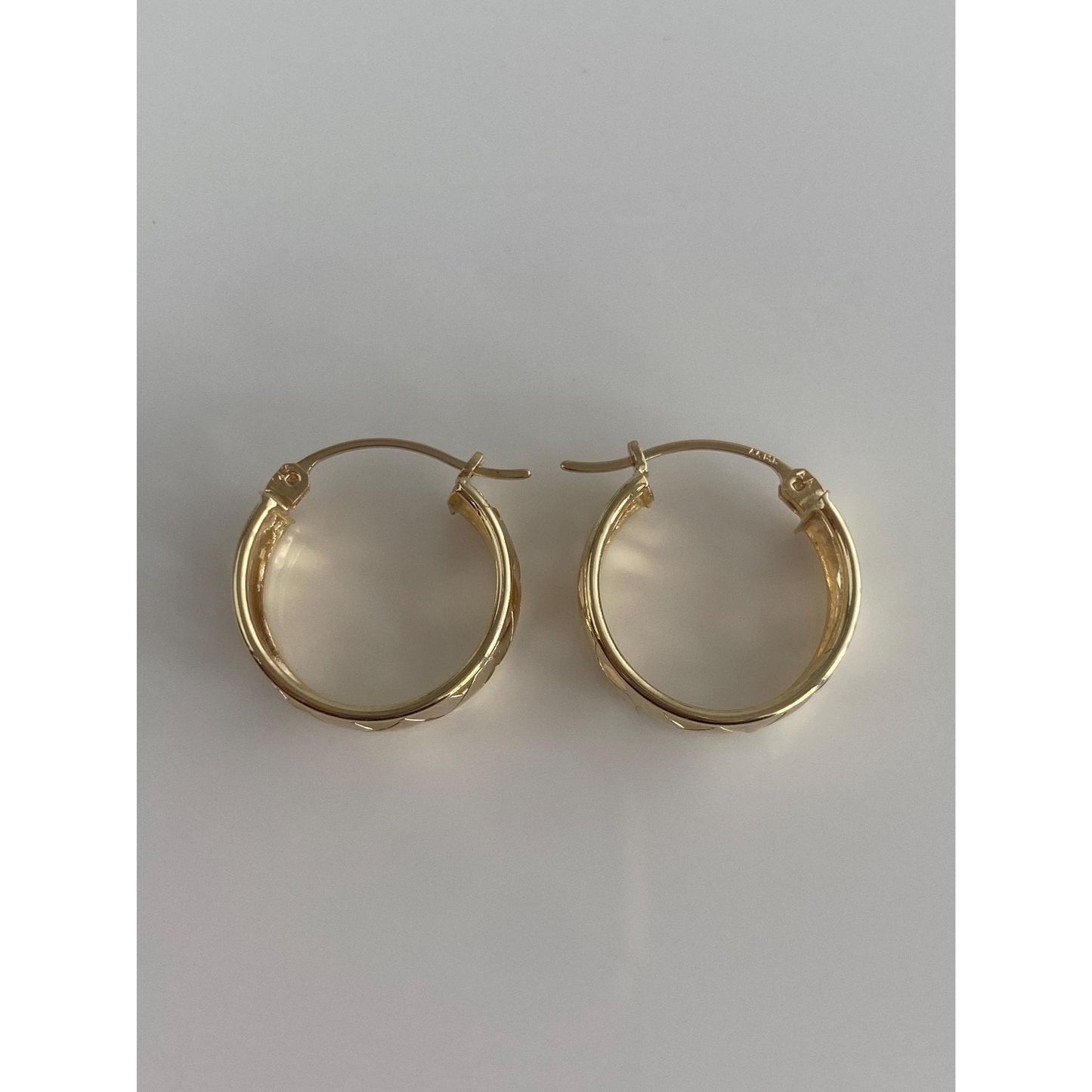 Vintage Solid 14k Yellow Gold Open Basket Weave Hoop Earrings