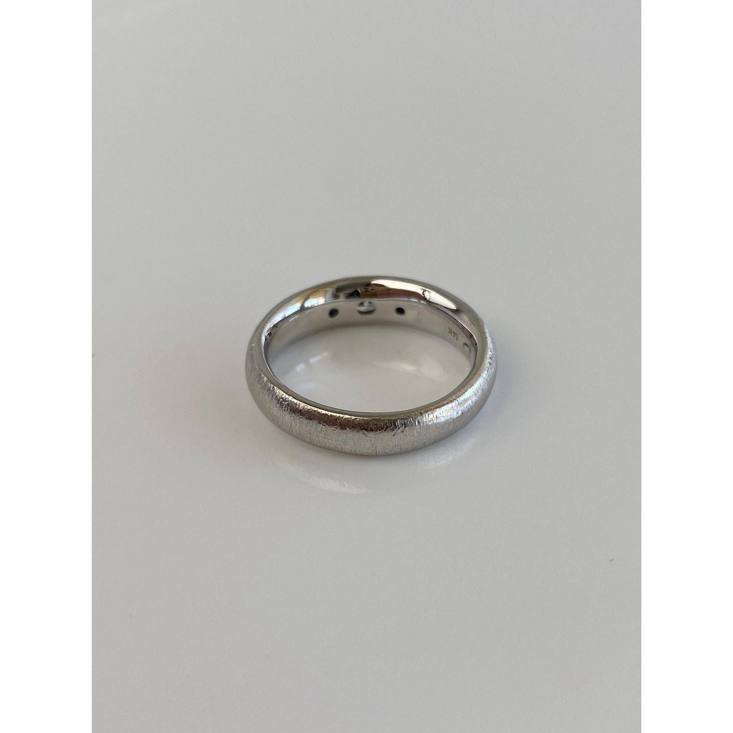 Vintage Solid 14k White Gold Star Set Diamond Blue Sapphire Ring Band - Size 5.25