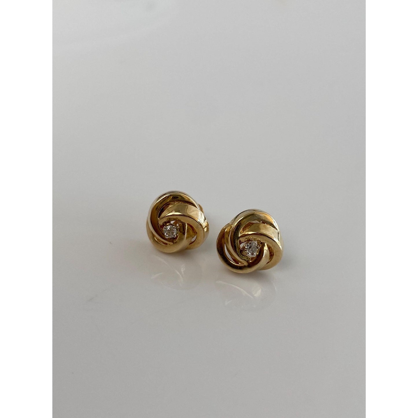 Vintage Solid 14k Yellow Gold Diamond Knot Stud Earrings
