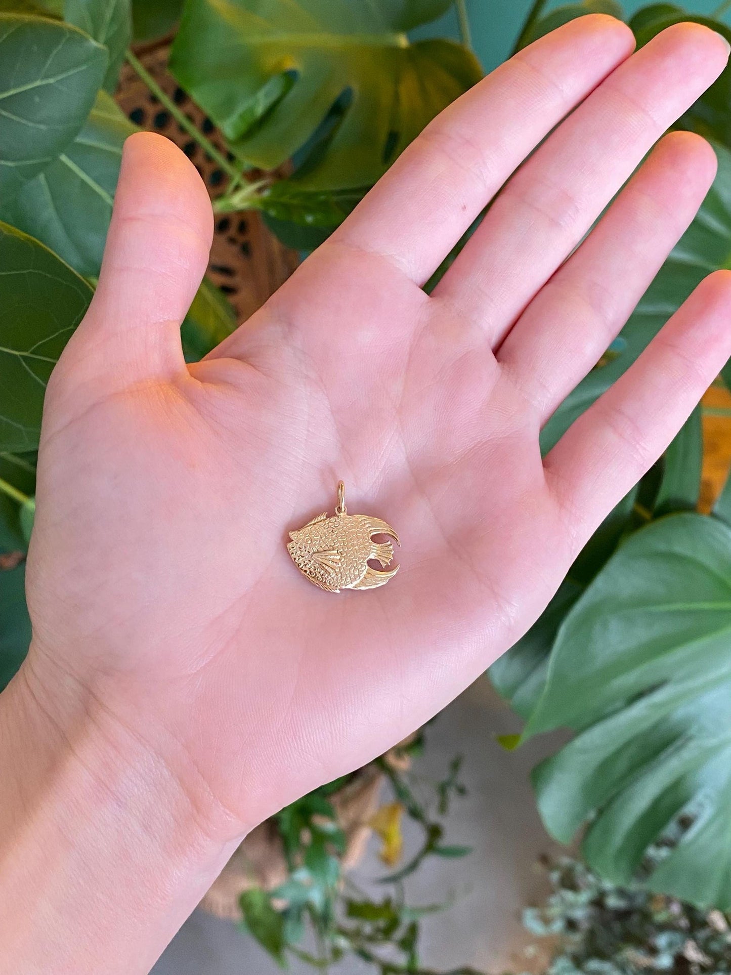 Vintage Solid 9k Yellow Gold Fish Charm