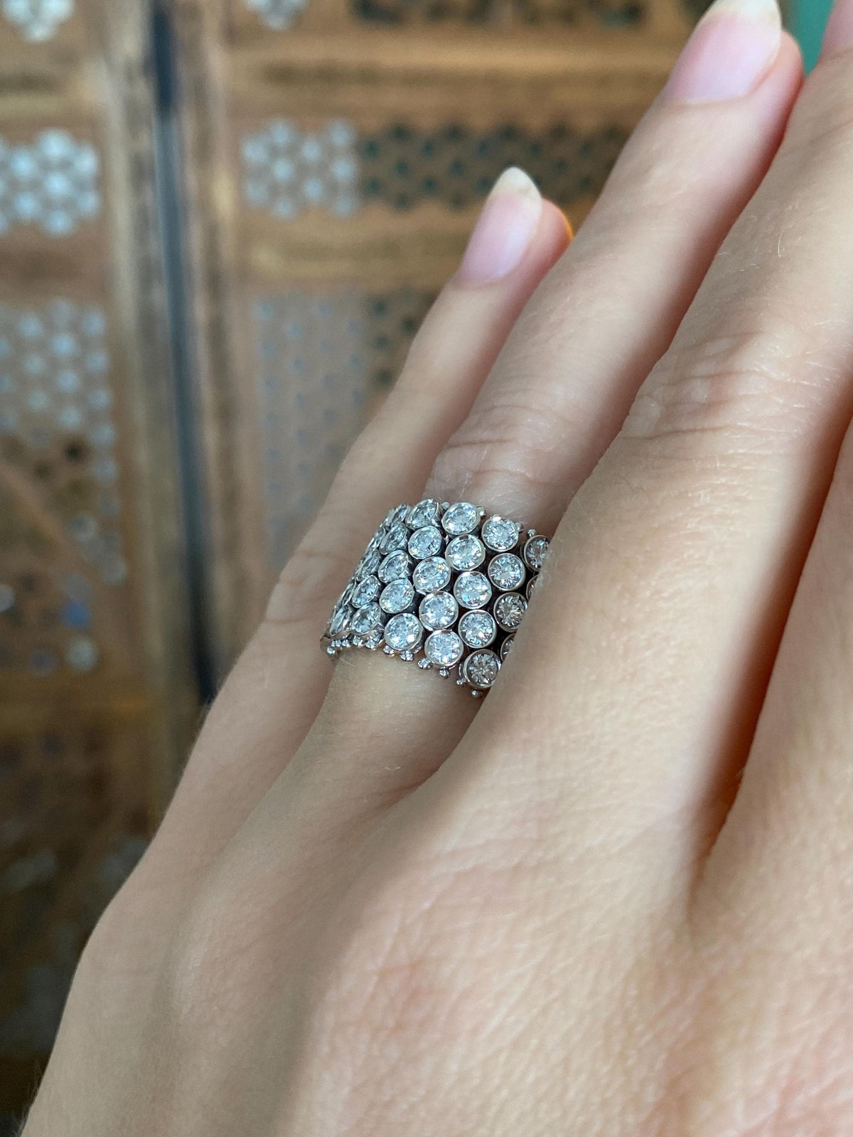 Birks Solid 18k White Gold Diamonds Flexible Ring Band - Size 6.5