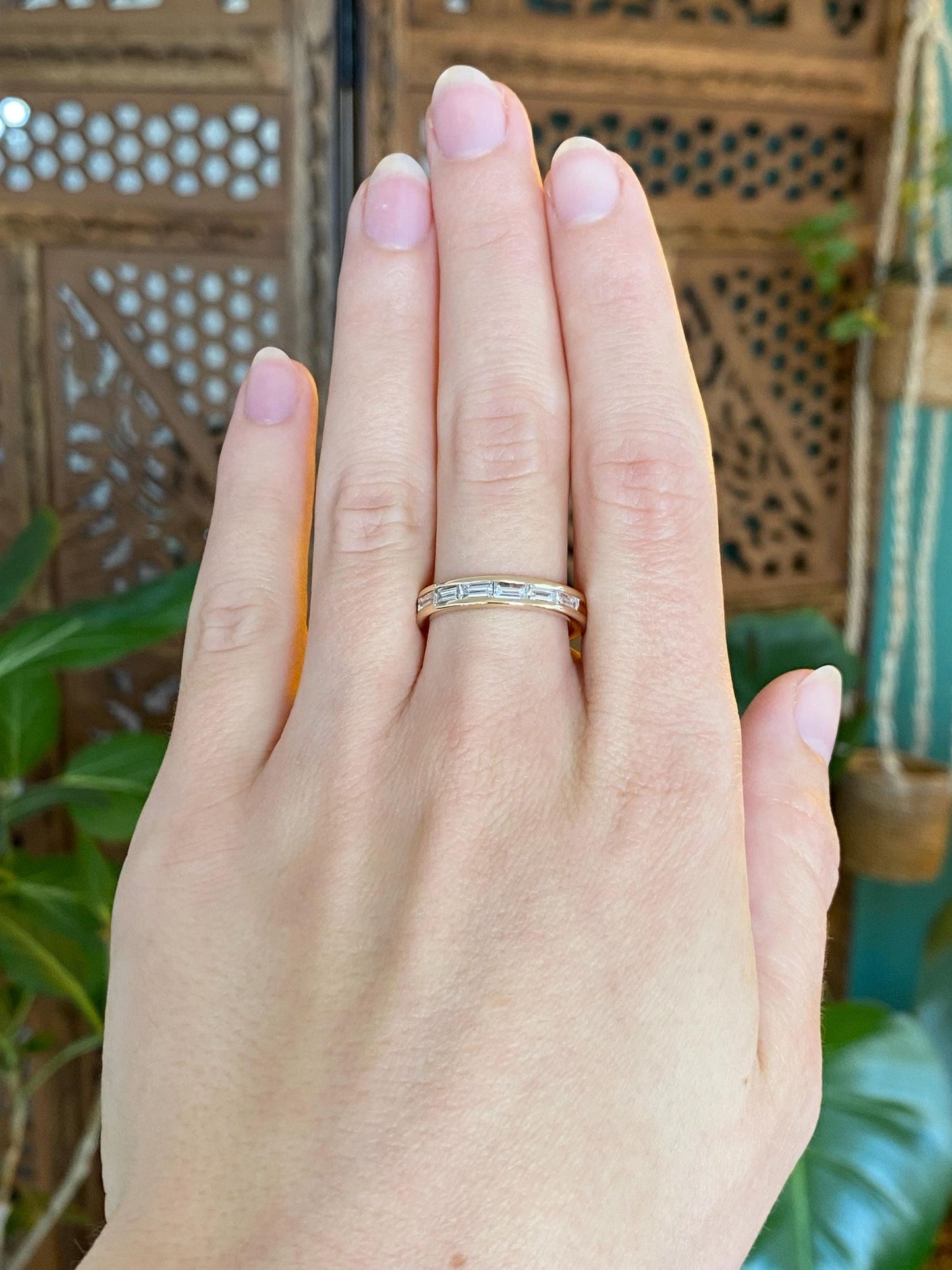 Vintage Solid 14k Yellow Gold Baguette Diamond Ring Band - Size 7.25
