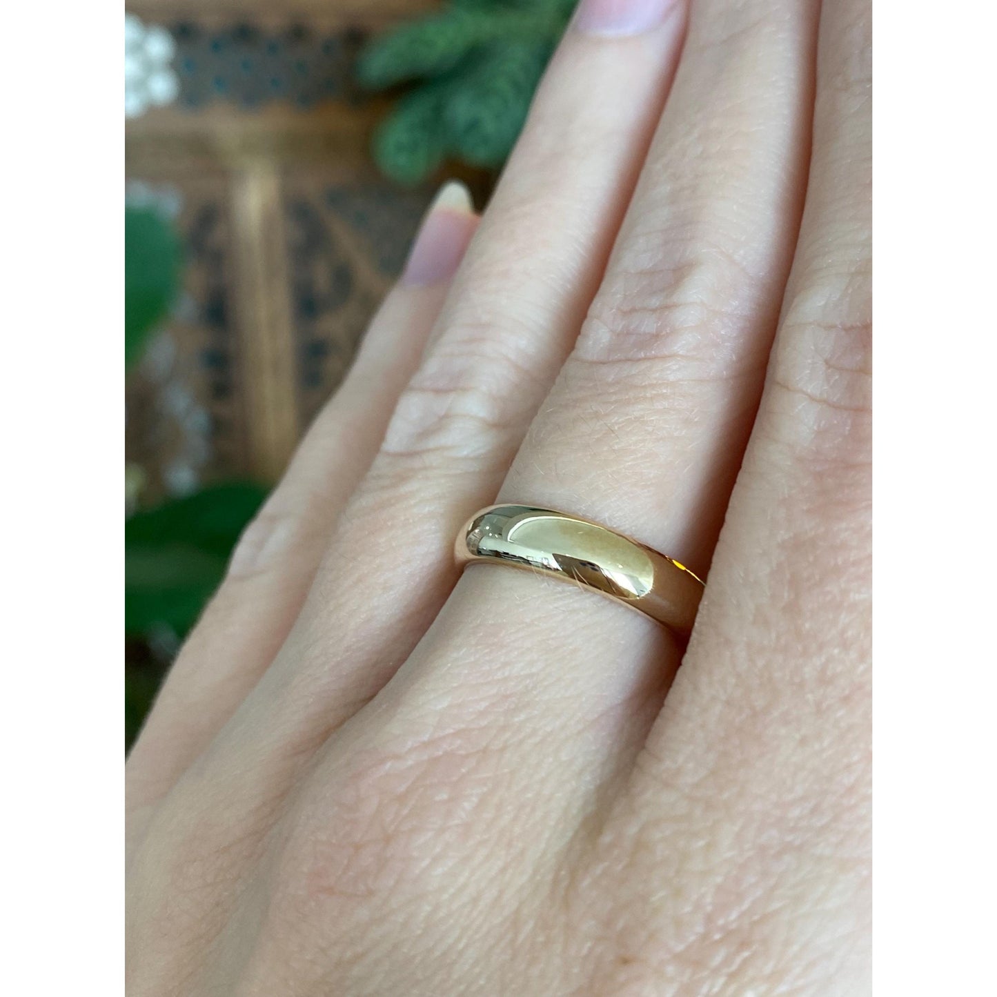 Vintage Solid 14k Yellow Gold Ring Band - Size 7.25