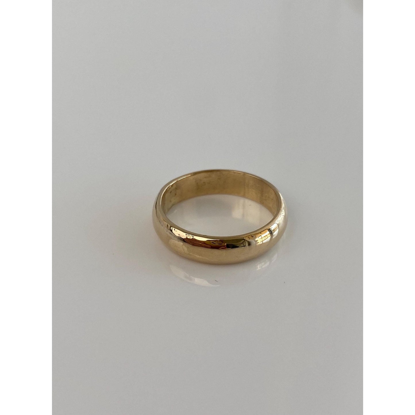 Vintage Solid 14k Yellow Gold Ring Band - Size 7.25