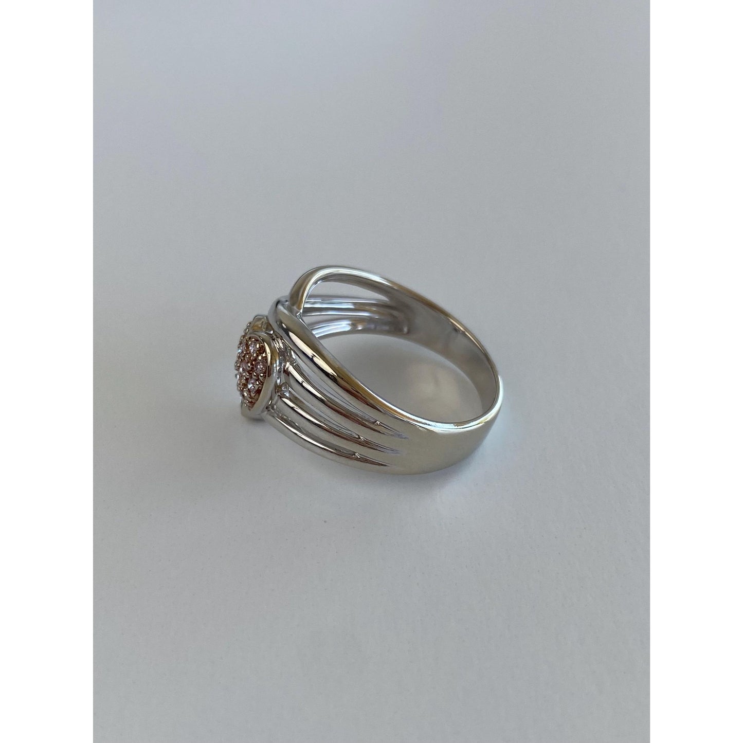 Vintage Solid 14k Rosey & White Gold Diamond Heart Ring - Size 7