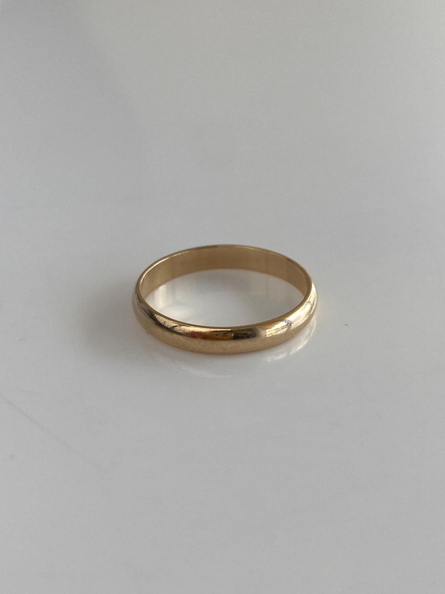 Vintage Solid 14k Yellow Gold Ring Band - Size 7