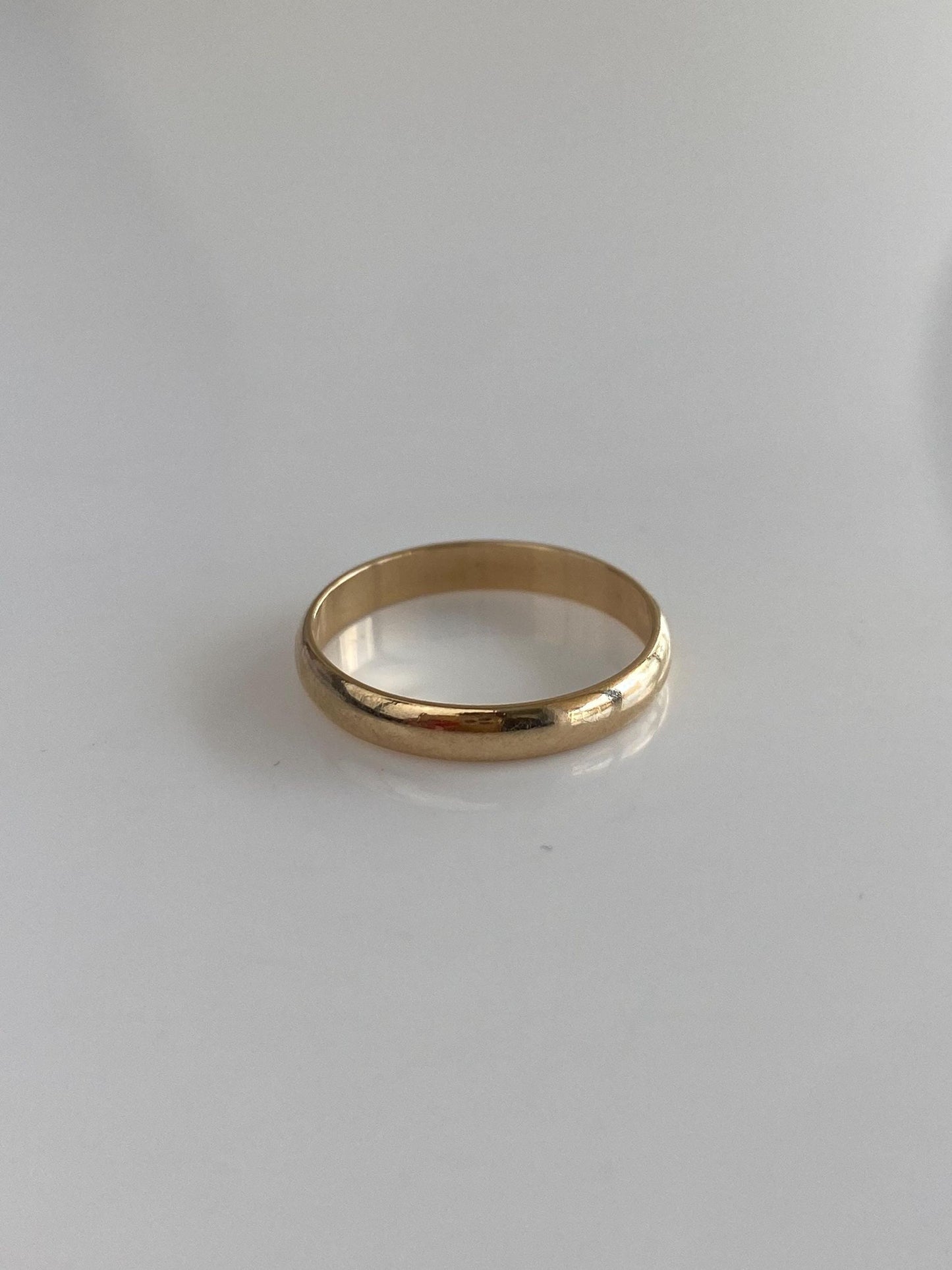 Vintage Solid 14k Yellow Gold Ring Band - Size 7