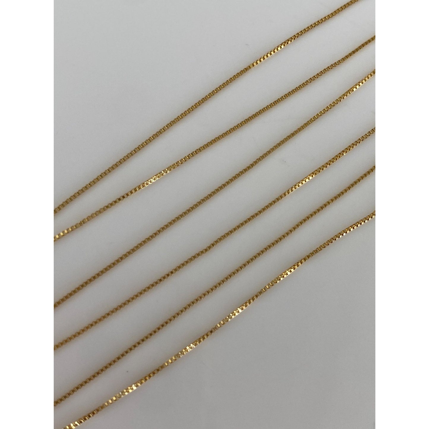 Vintage Solid 14k Yellow Gold Dainty Box Chain Necklace - 18.5 inches