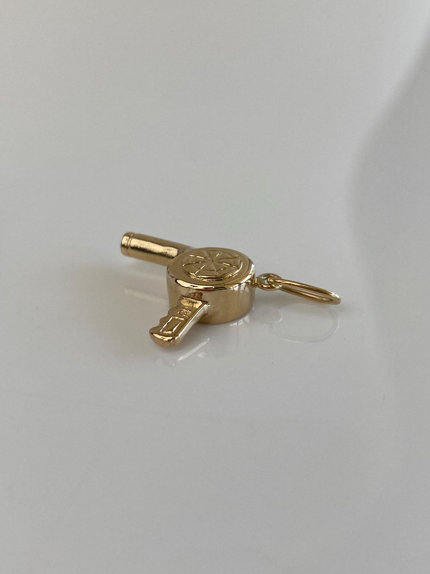 Vintage 14k Yellow Gold Blow Dryer Charm