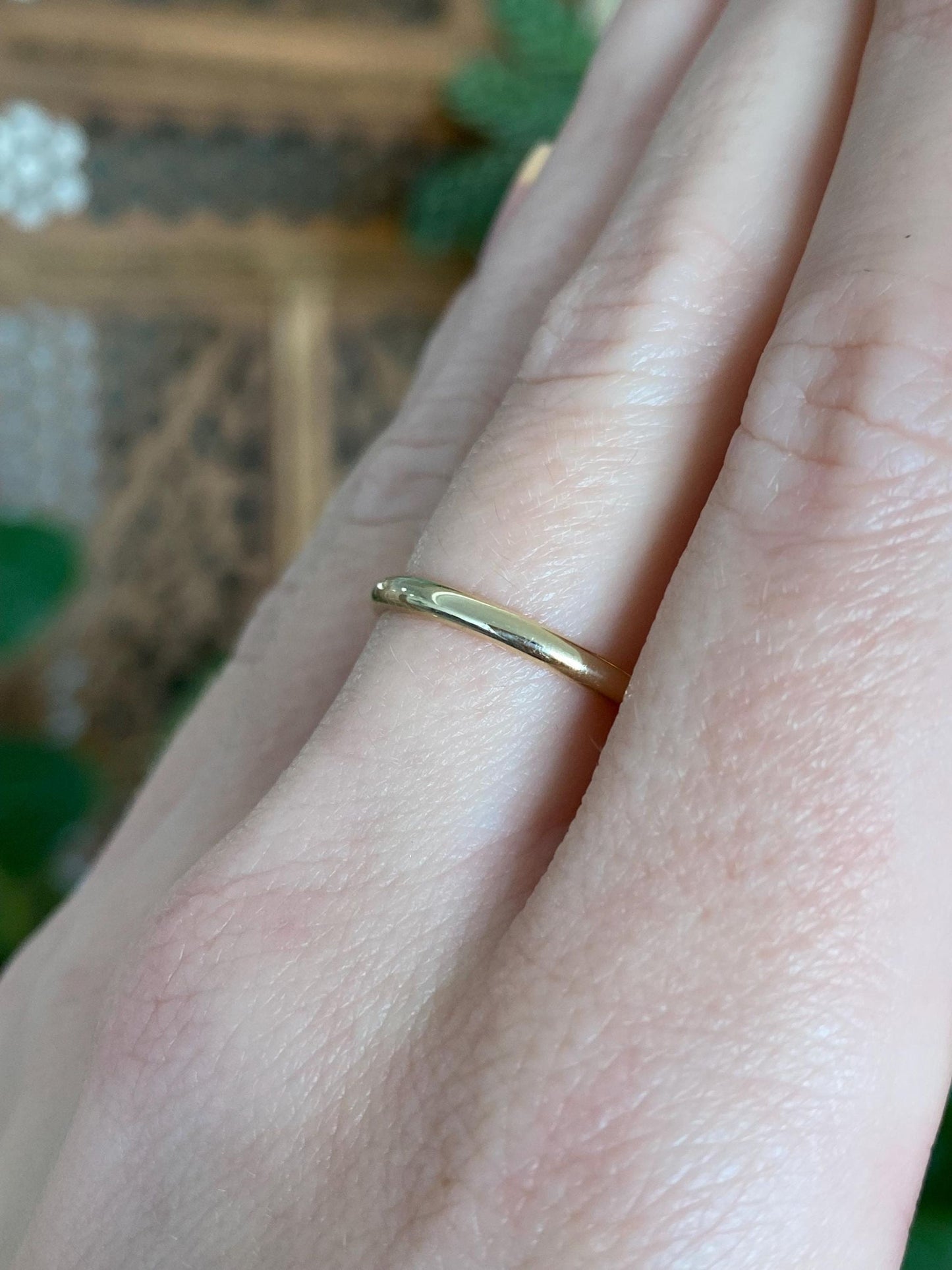 Vintage Solid 10k Yellow Gold Slim Ring Band - Size 7