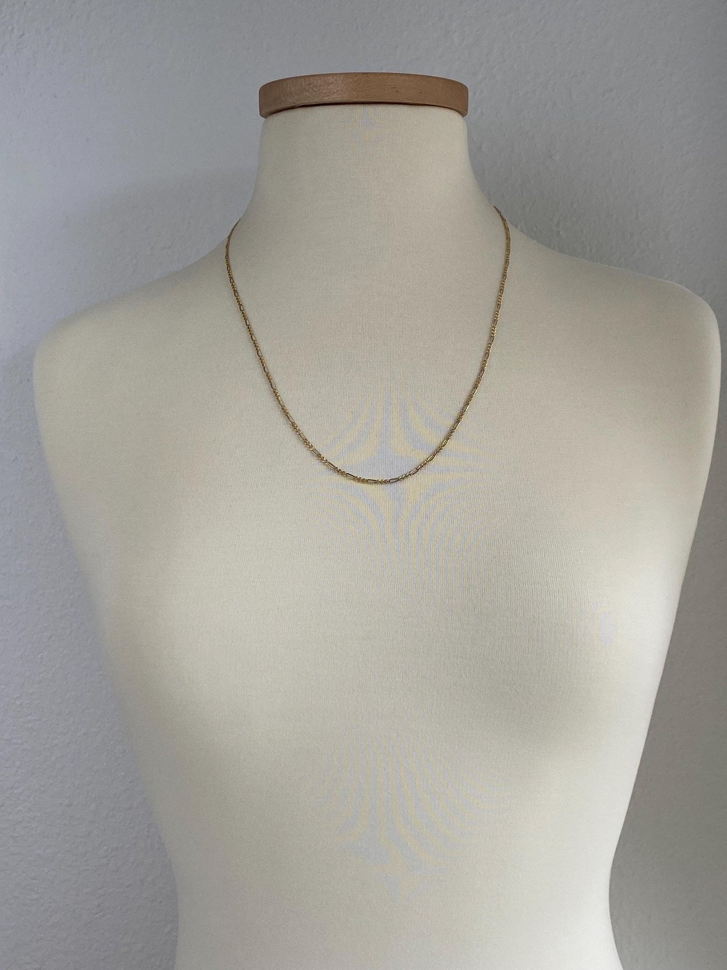 Vintage 18k Yellow Gold Figaro Chain Necklace - 24 inches