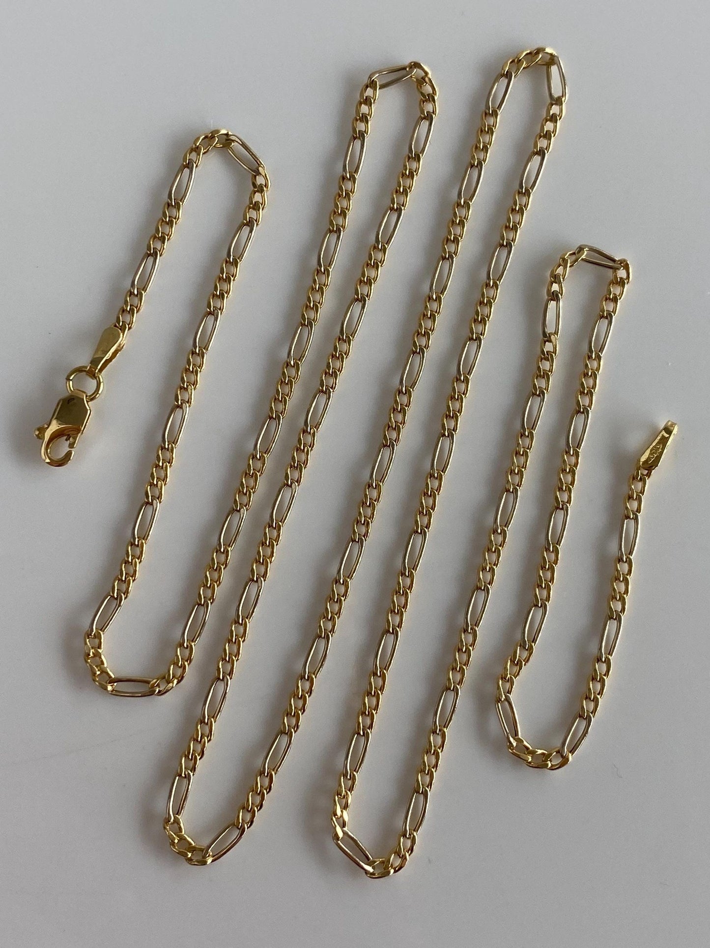 Vintage 18k Yellow Gold Figaro Chain Necklace - 24 inches