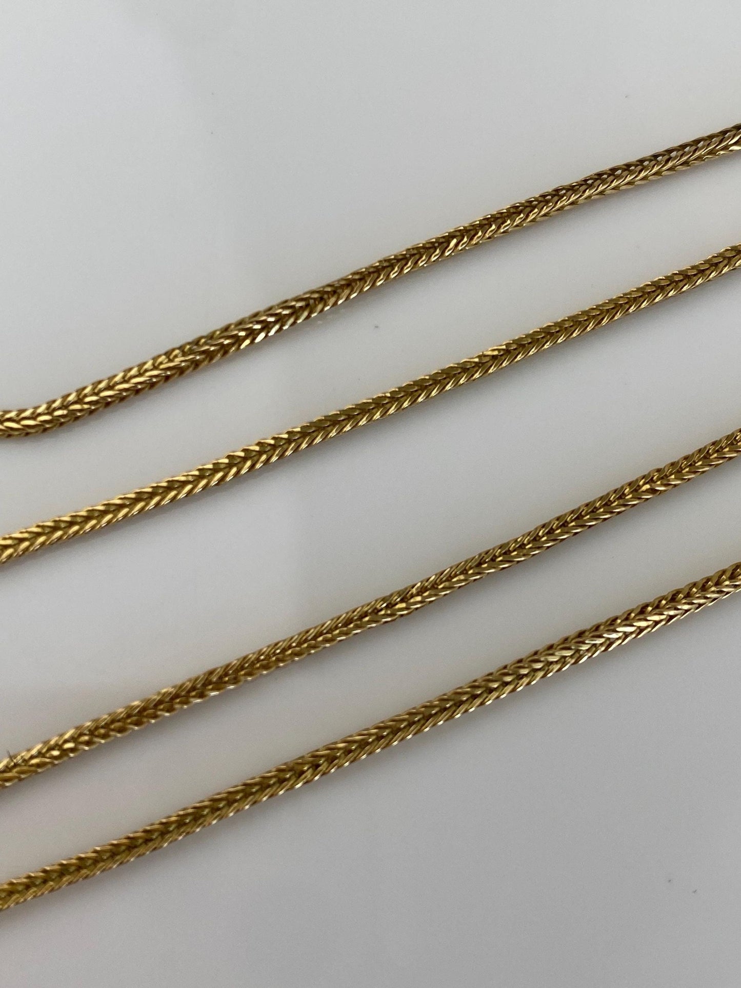 Vintage Solid 18k Yellow Gold Square Wheat Chain Necklace - 15 inches