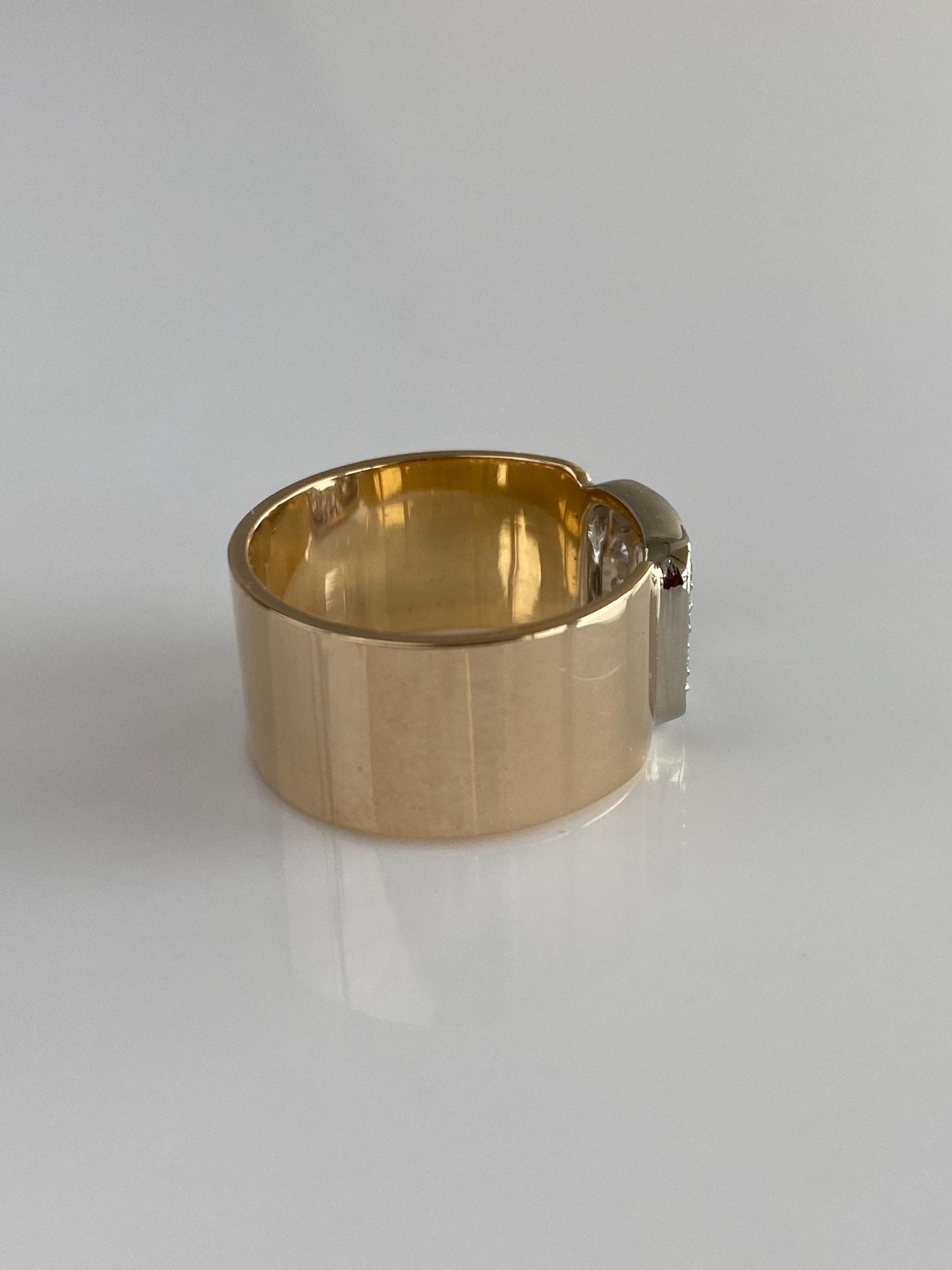 Vintage Solid 14k White & Yellow Gold Diamond Ring Band - Size 6.25