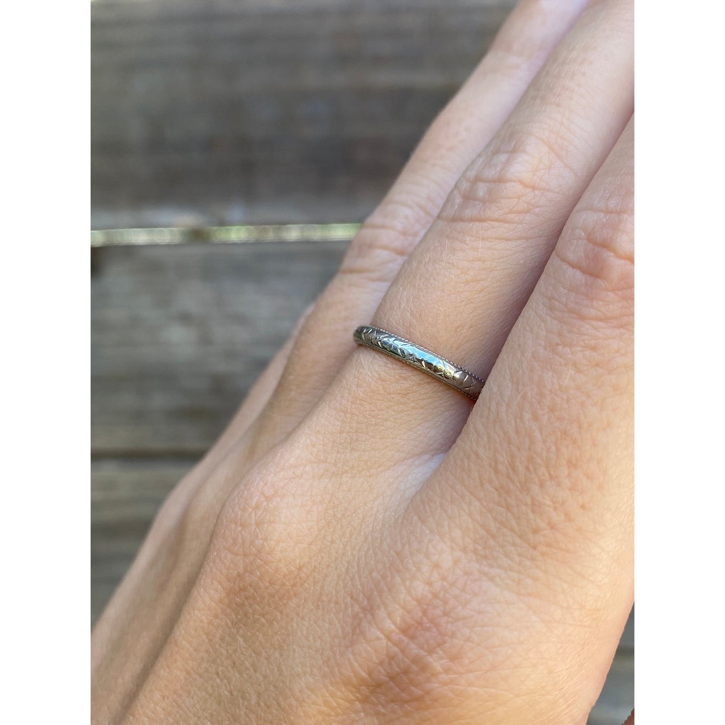 Vintage Solid 18k White Gold Designed Miligrain Ring Band - Size 6.75