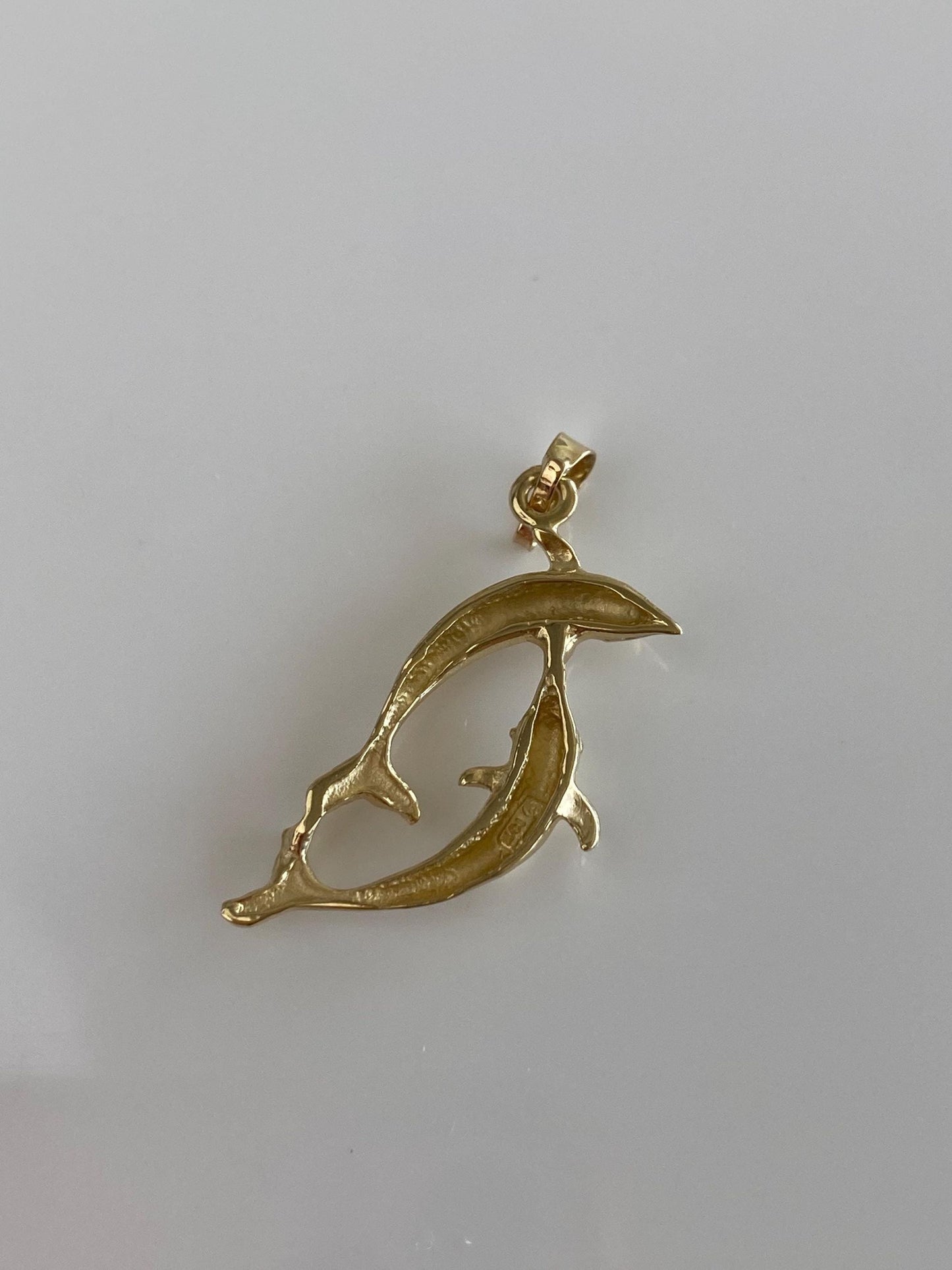 Vintage Solid 14k Yellow Gold Diamond Cut Dolphins Charm