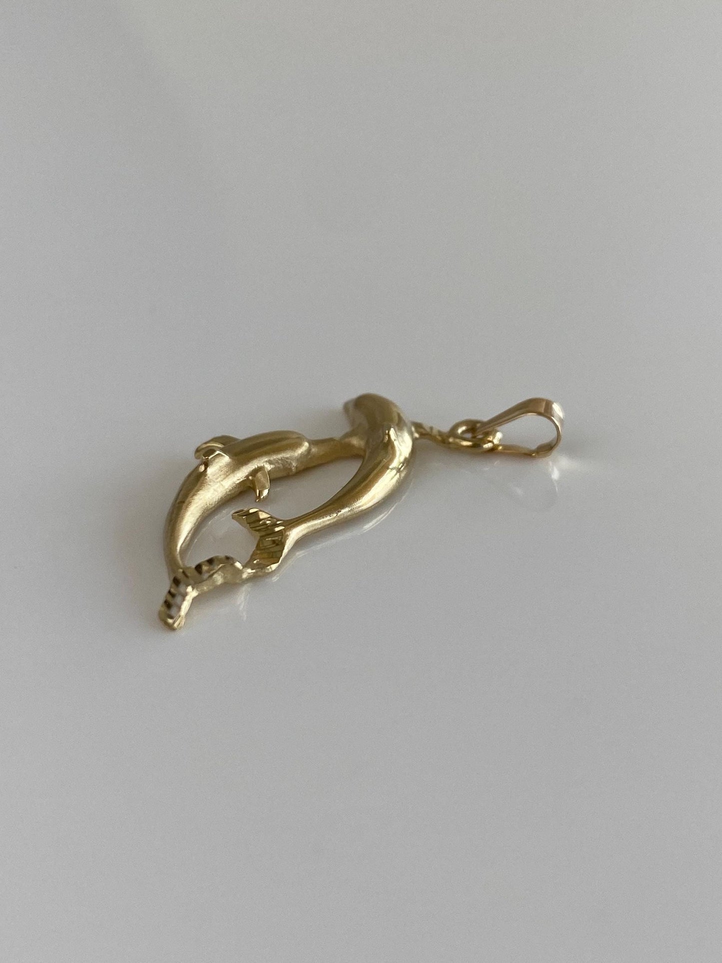 Vintage Solid 14k Yellow Gold Diamond Cut Dolphins Charm