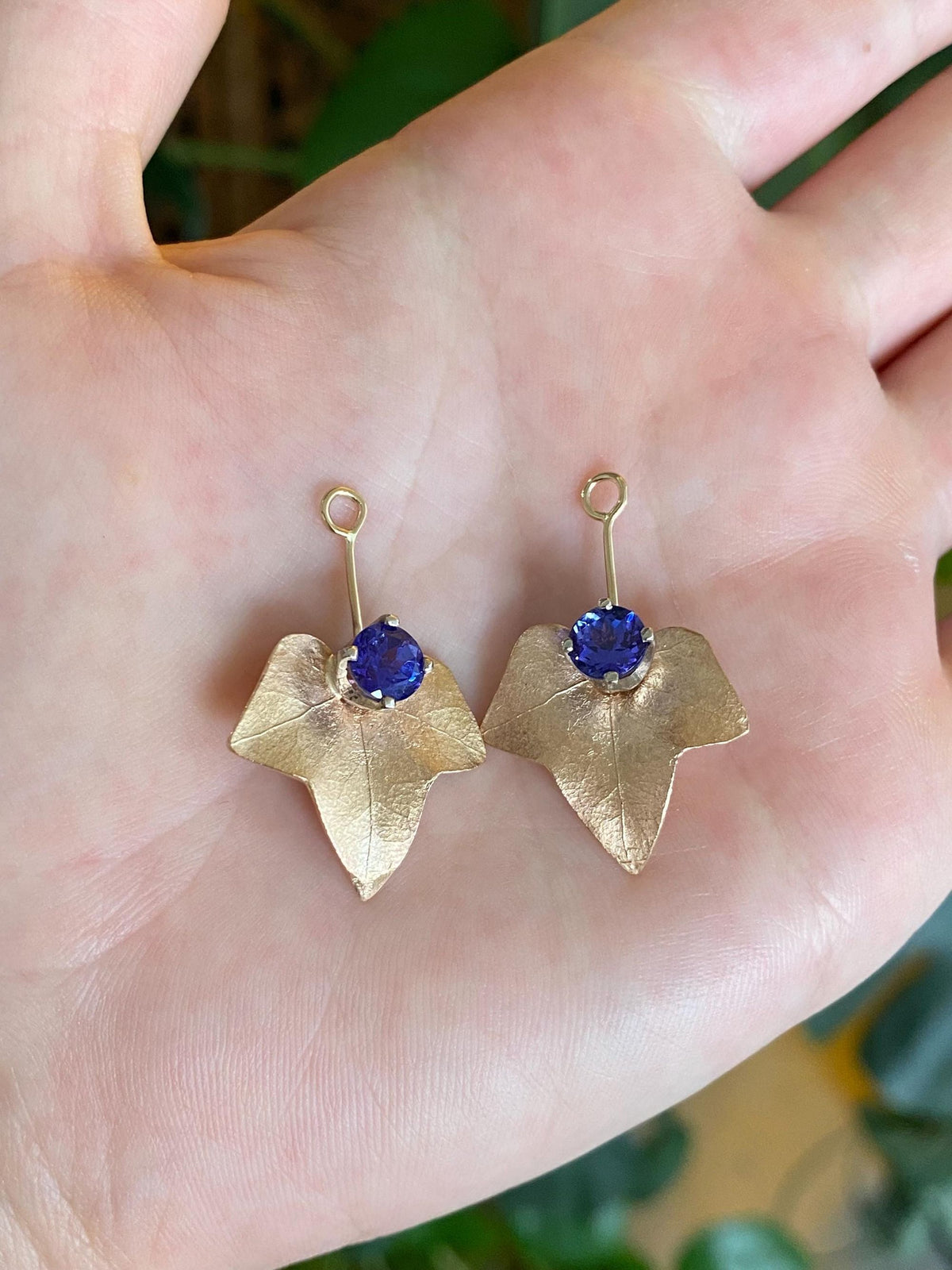 Vintage Solid 14k Tri Tone Gold Tanzanite Leaf Earring Jackets