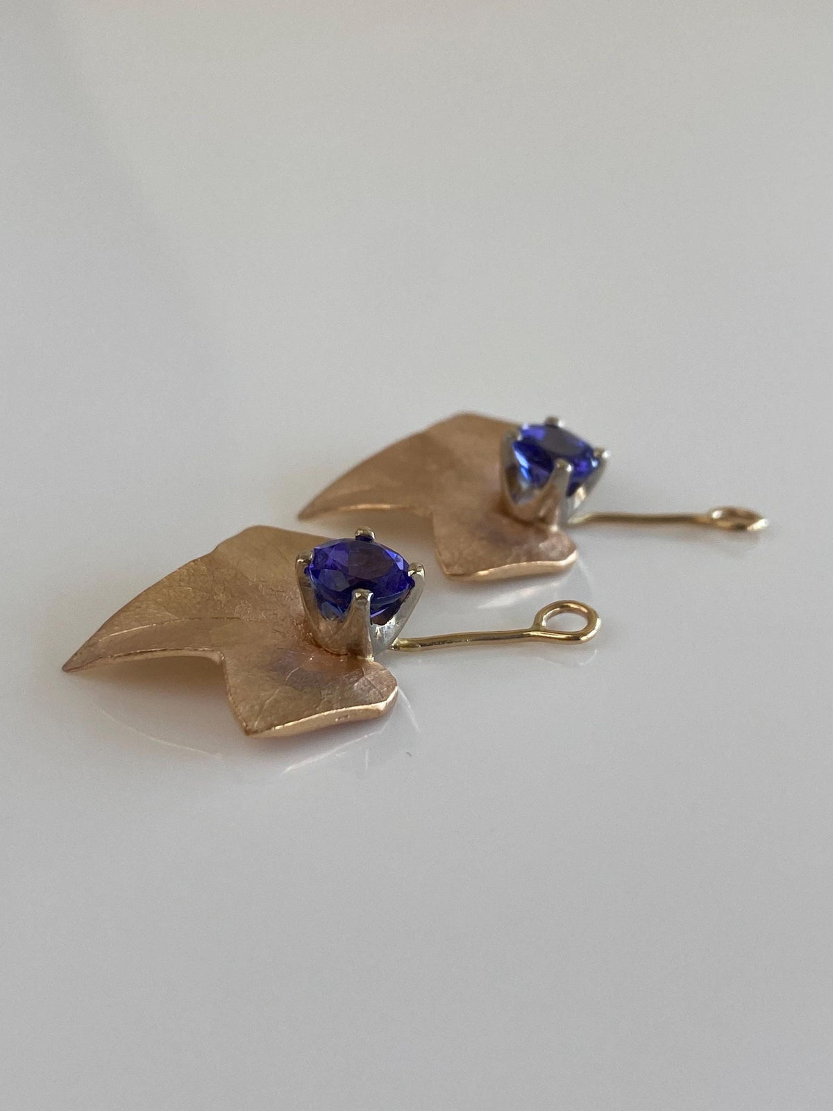 Vintage Solid 14k Tri Tone Gold Tanzanite Leaf Earring Jackets