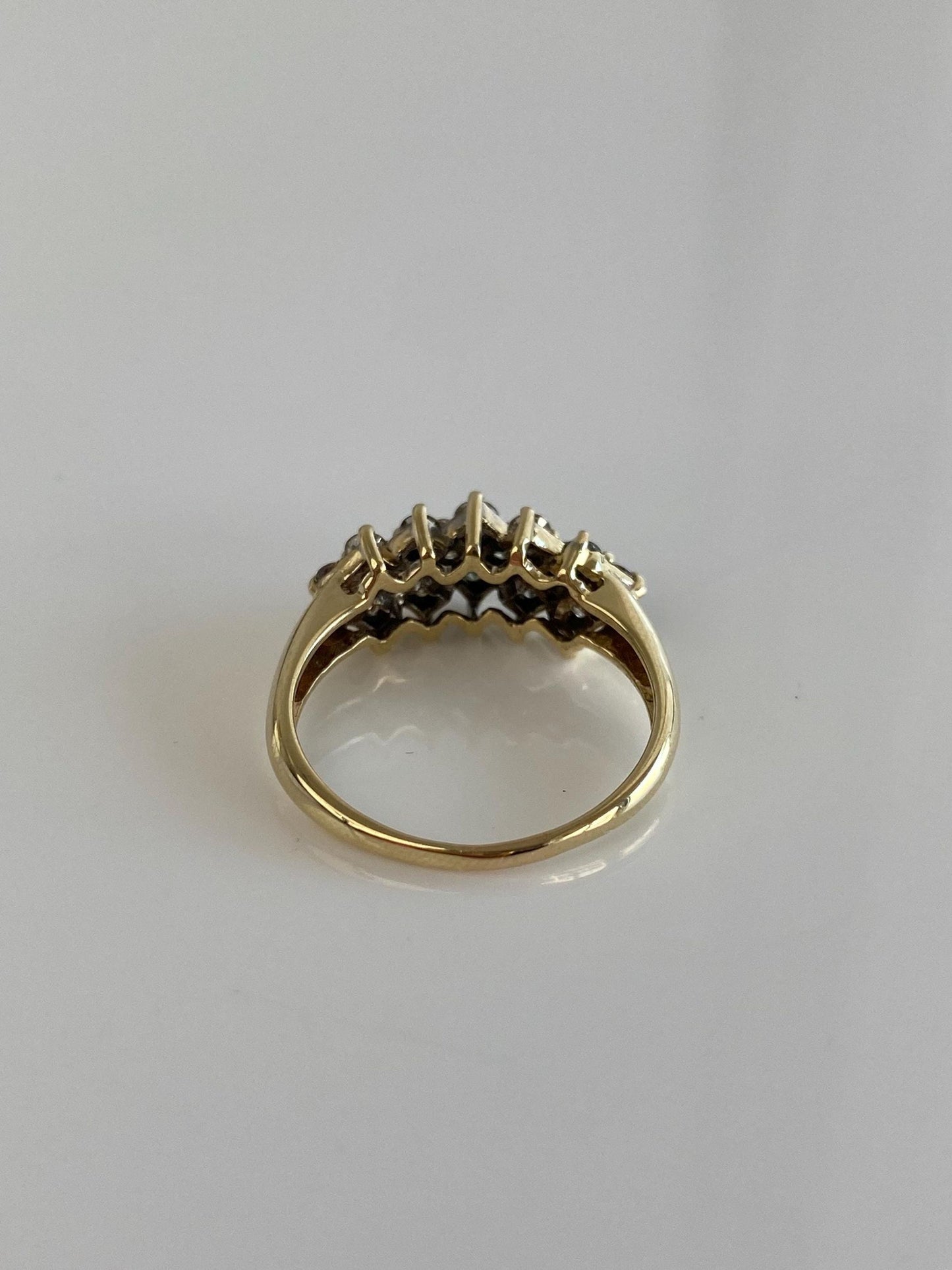 Vintage Solid 14k Yellow Gold Diamond Cluster Ring - Size 8