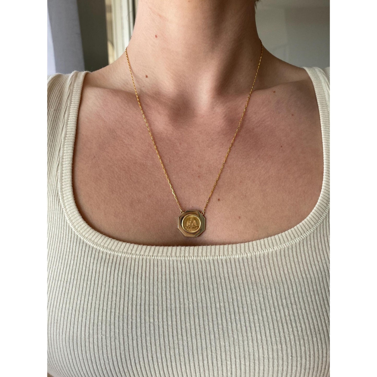 Vintage Solid 14k Yellow Gold Dos Peso Coin Mariner Link Chain Necklace - 20.75 inches